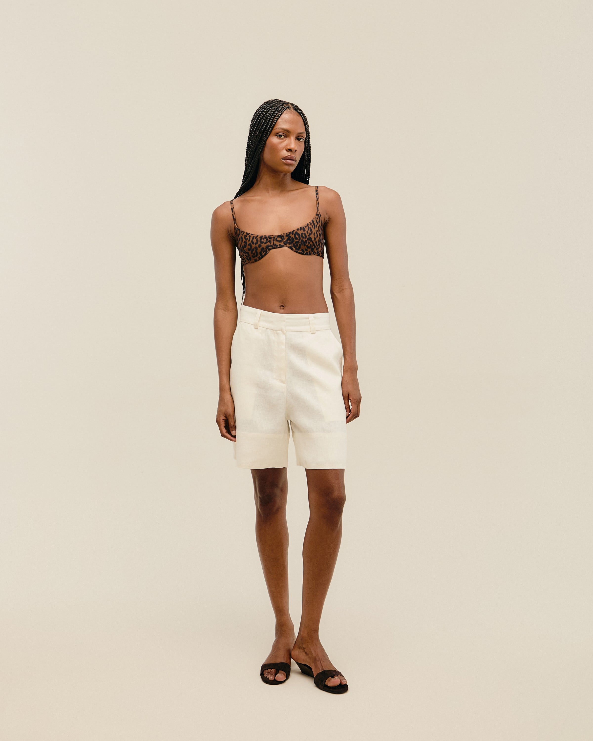Bermuda Giovana Linho Off-White