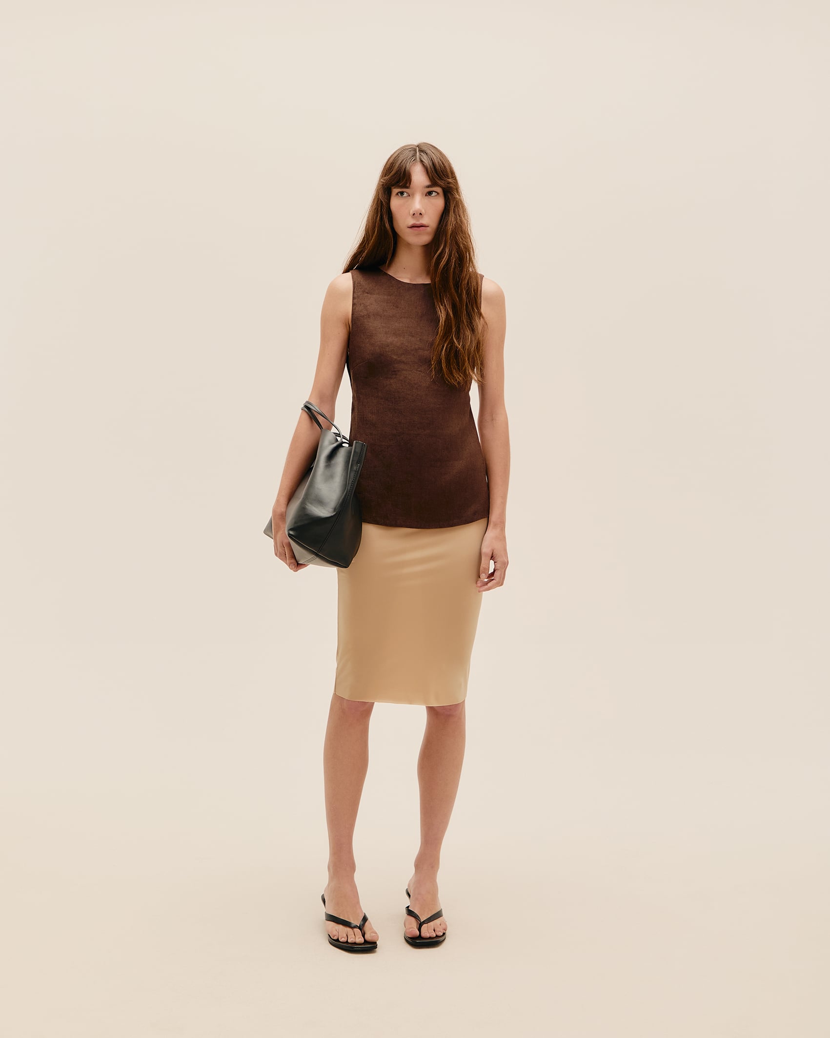 Blusa Alessandra Linho Marrom Brauna