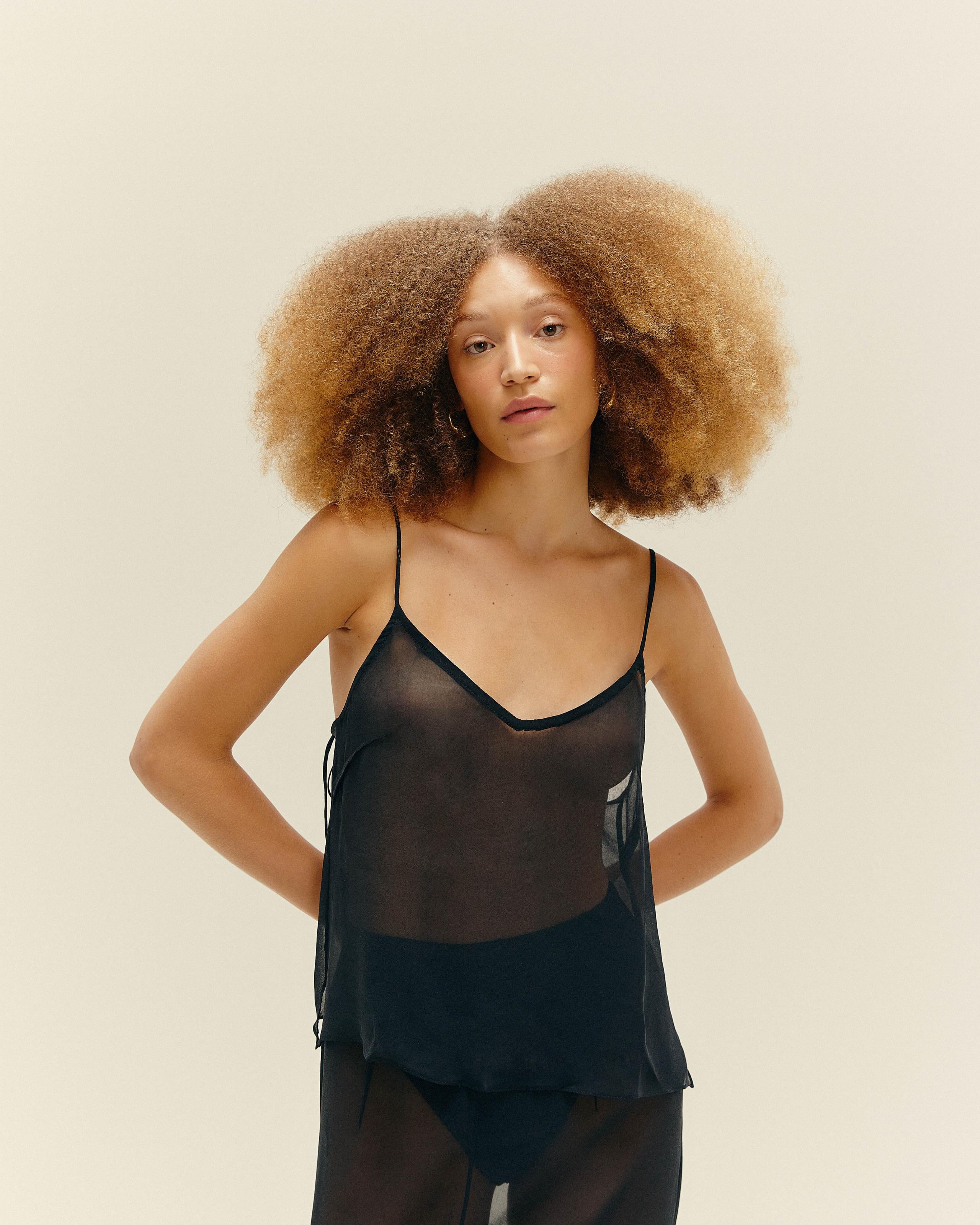 Blusa Ester Seda Preto