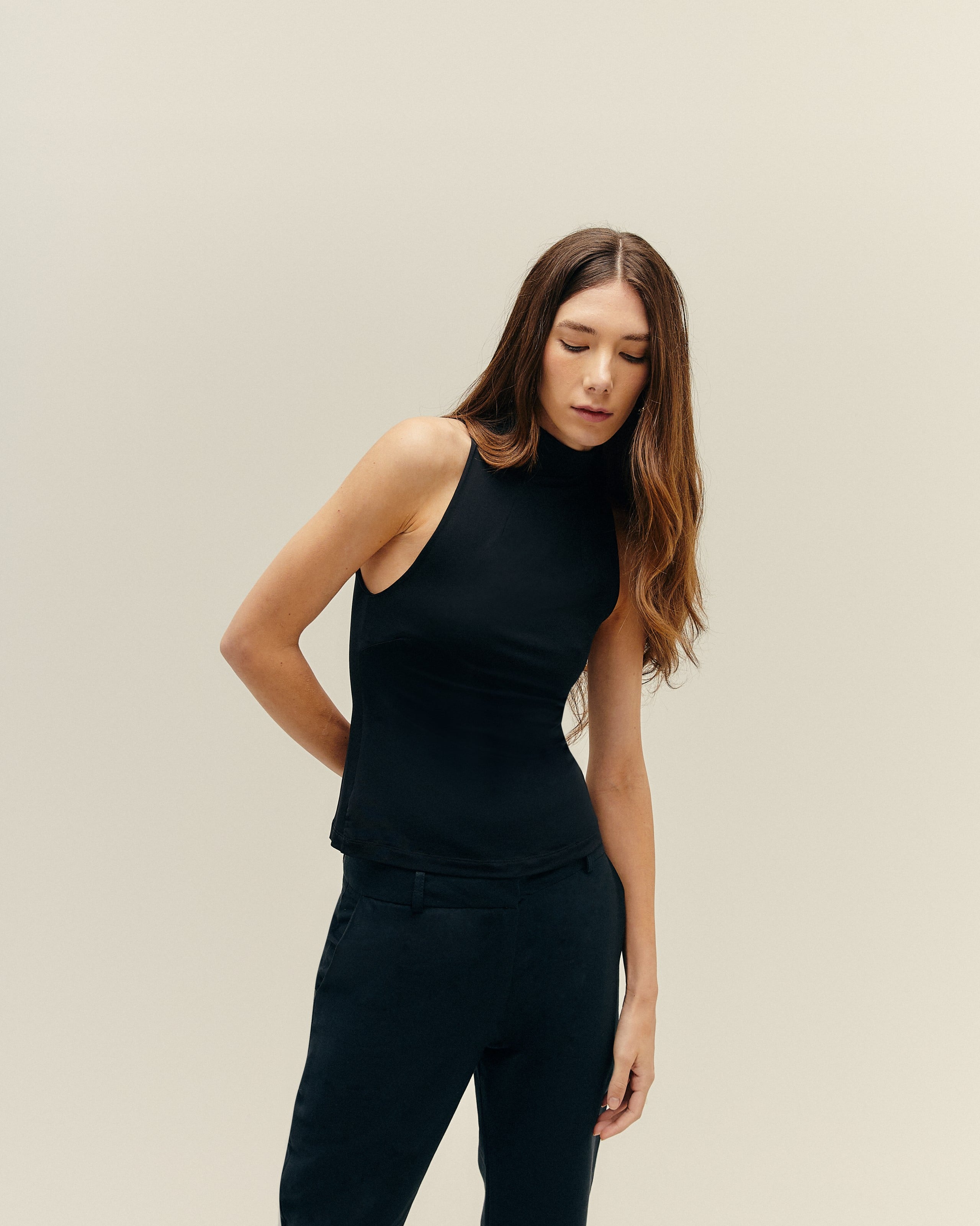 Blusa Gola Alta Preto