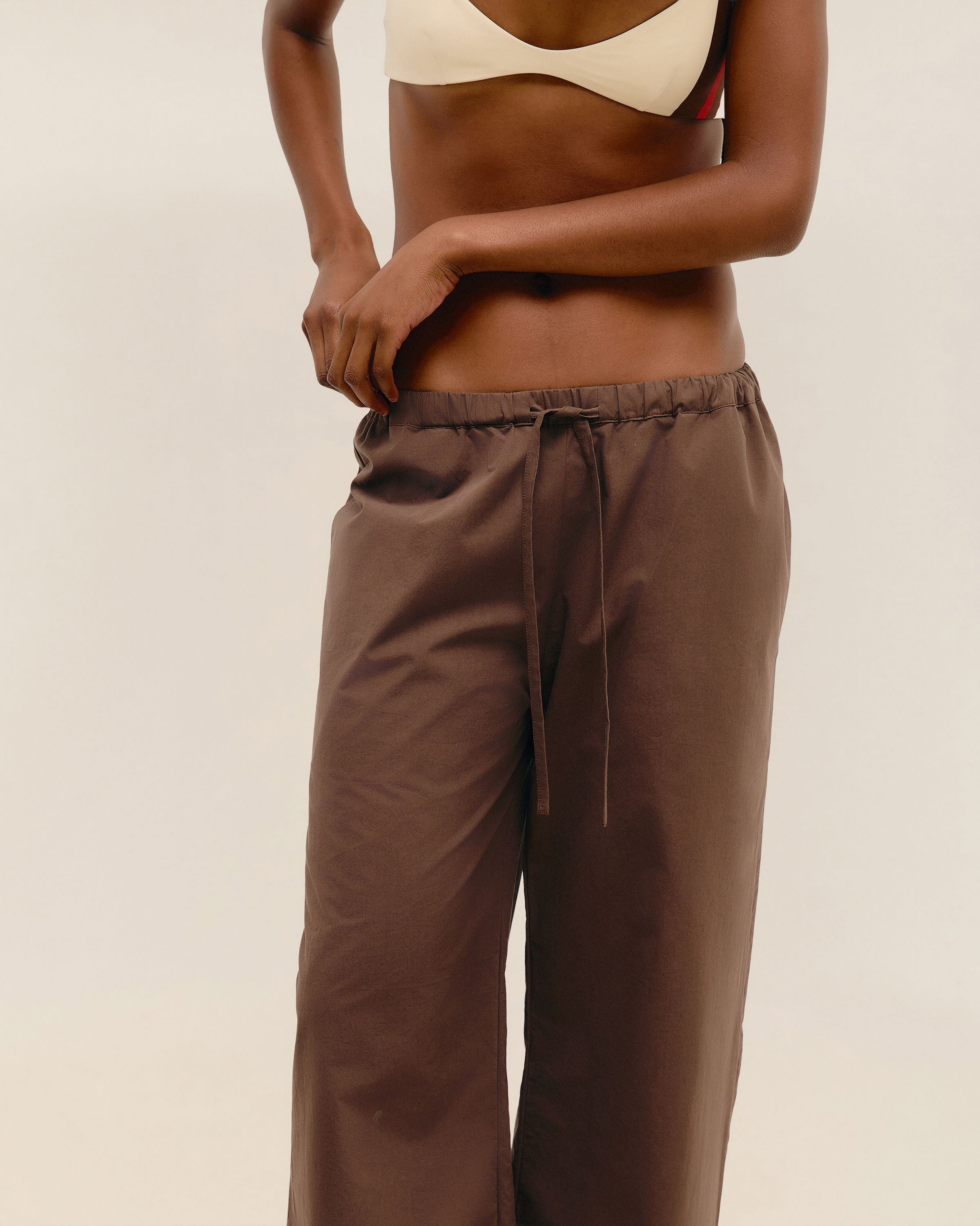 Calça Cintura Baixa Marrom Brauna