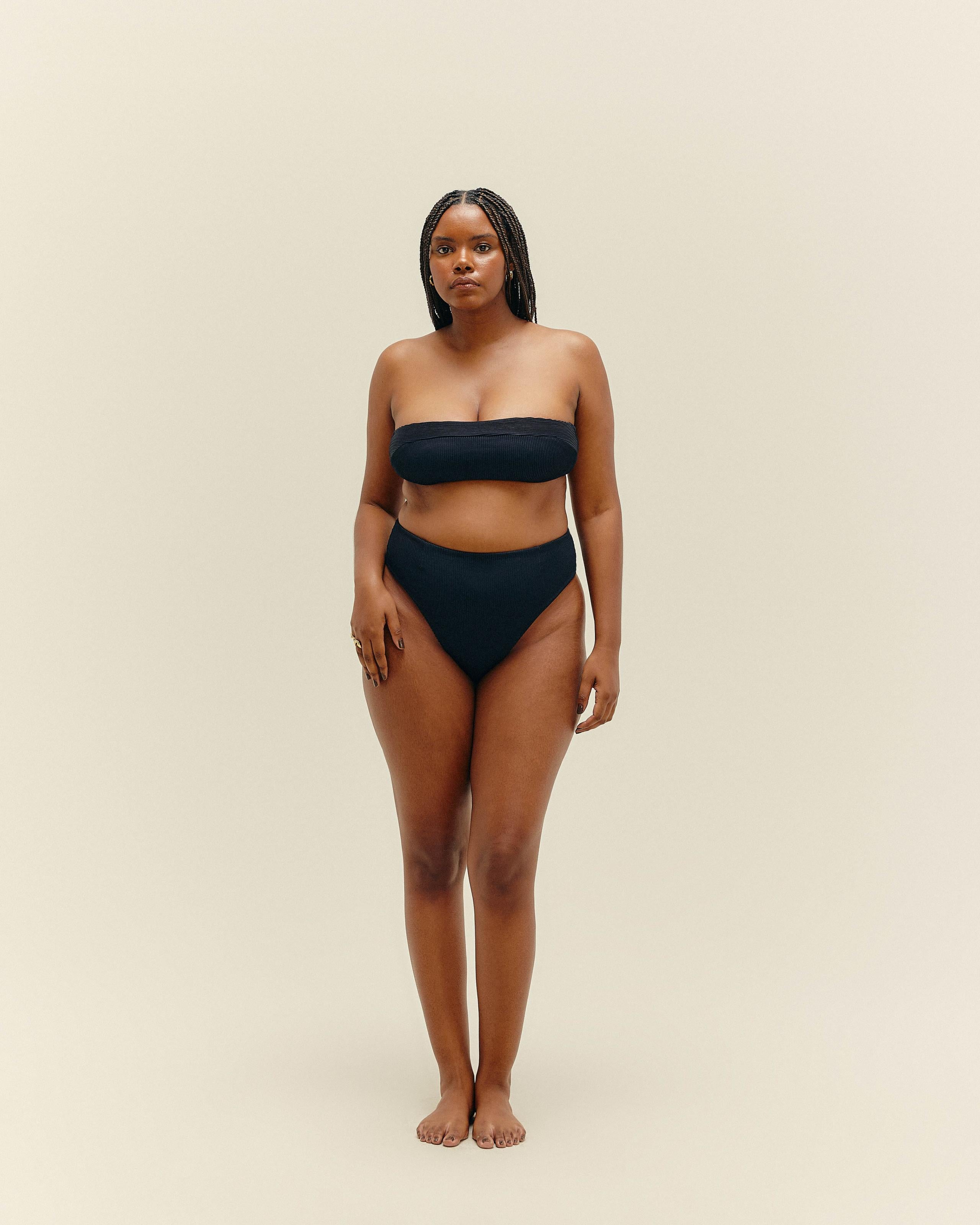 Hotpants Clássica Nervura Preto