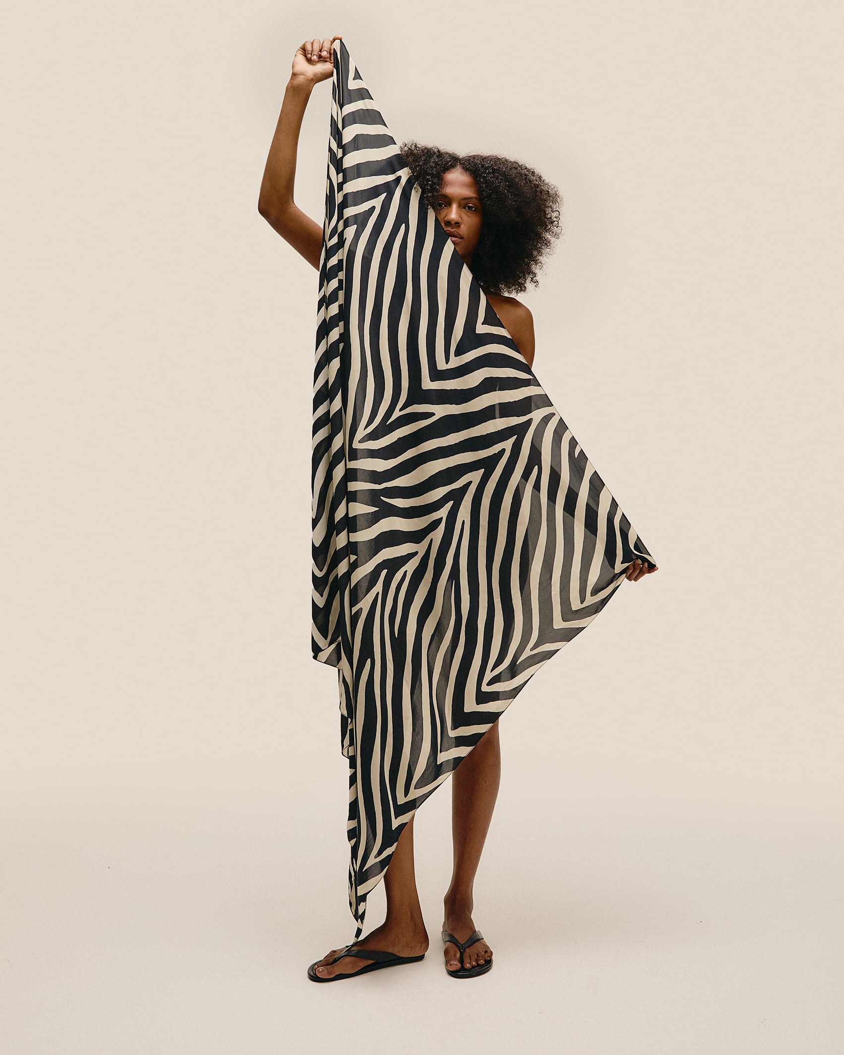 Lenço Estampado Zebra Diagonal