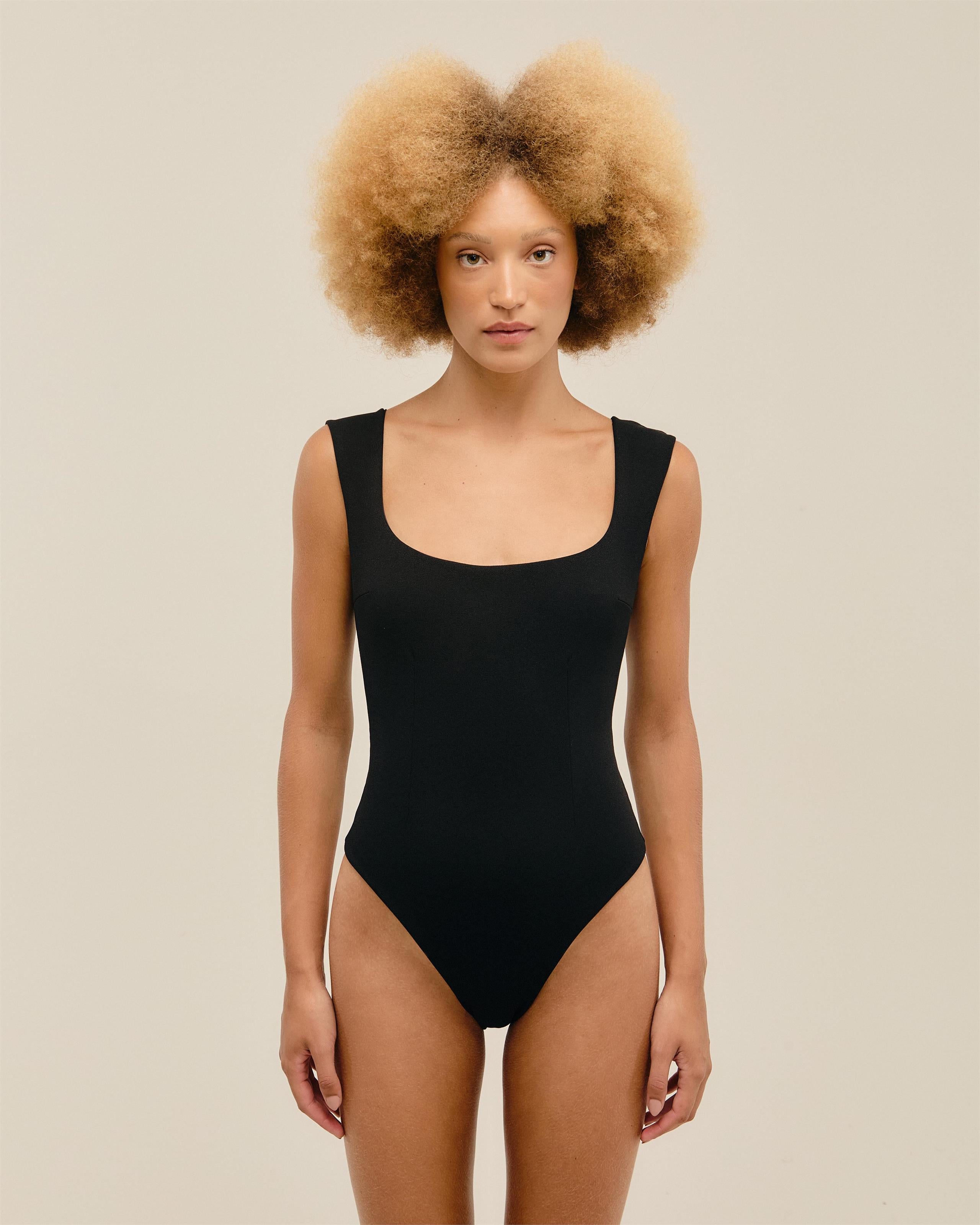 Maiô Brigitte Crepe Preto