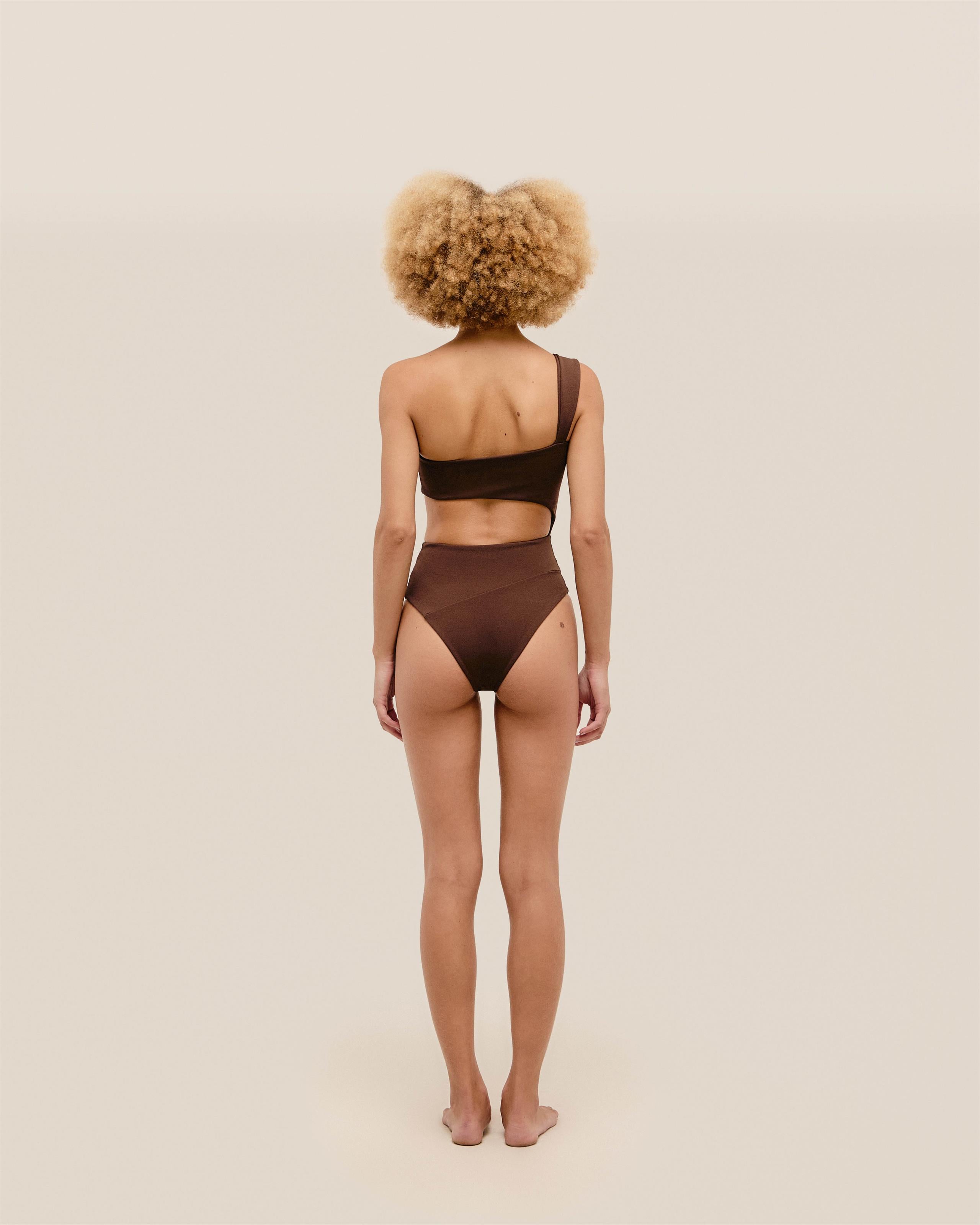 Maiô Iu Crepe Marrom