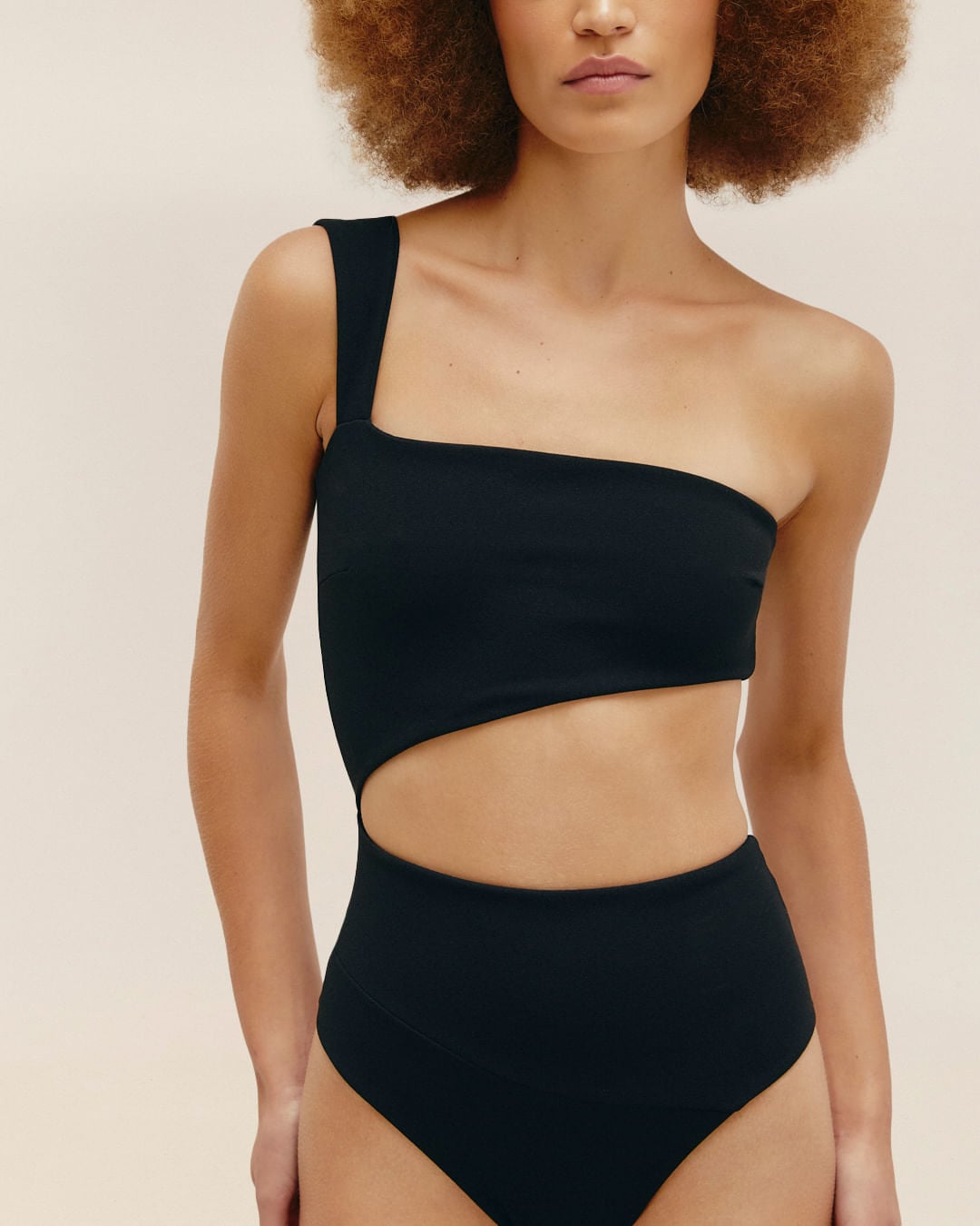 Maiô Iu Crepe Preto