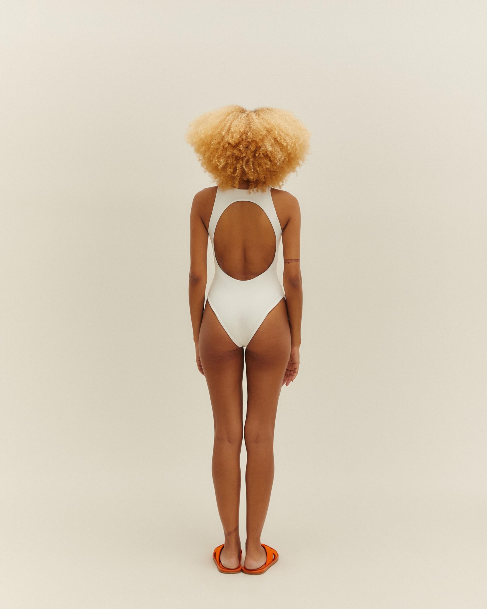 image_685c53bc-4f6d-4ffc-9dce-5f999b8abf3f