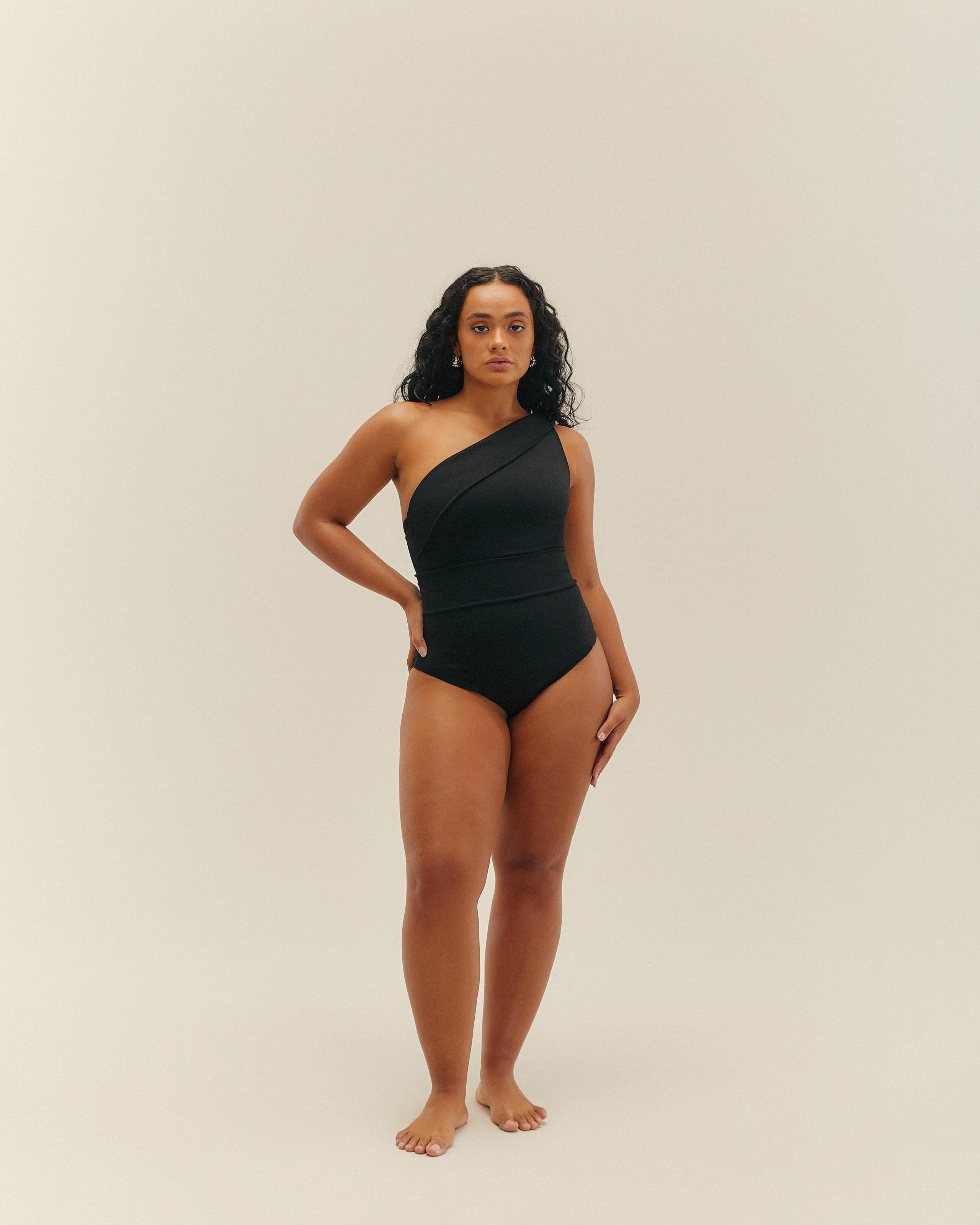 Maiô Maria Crepe Preto