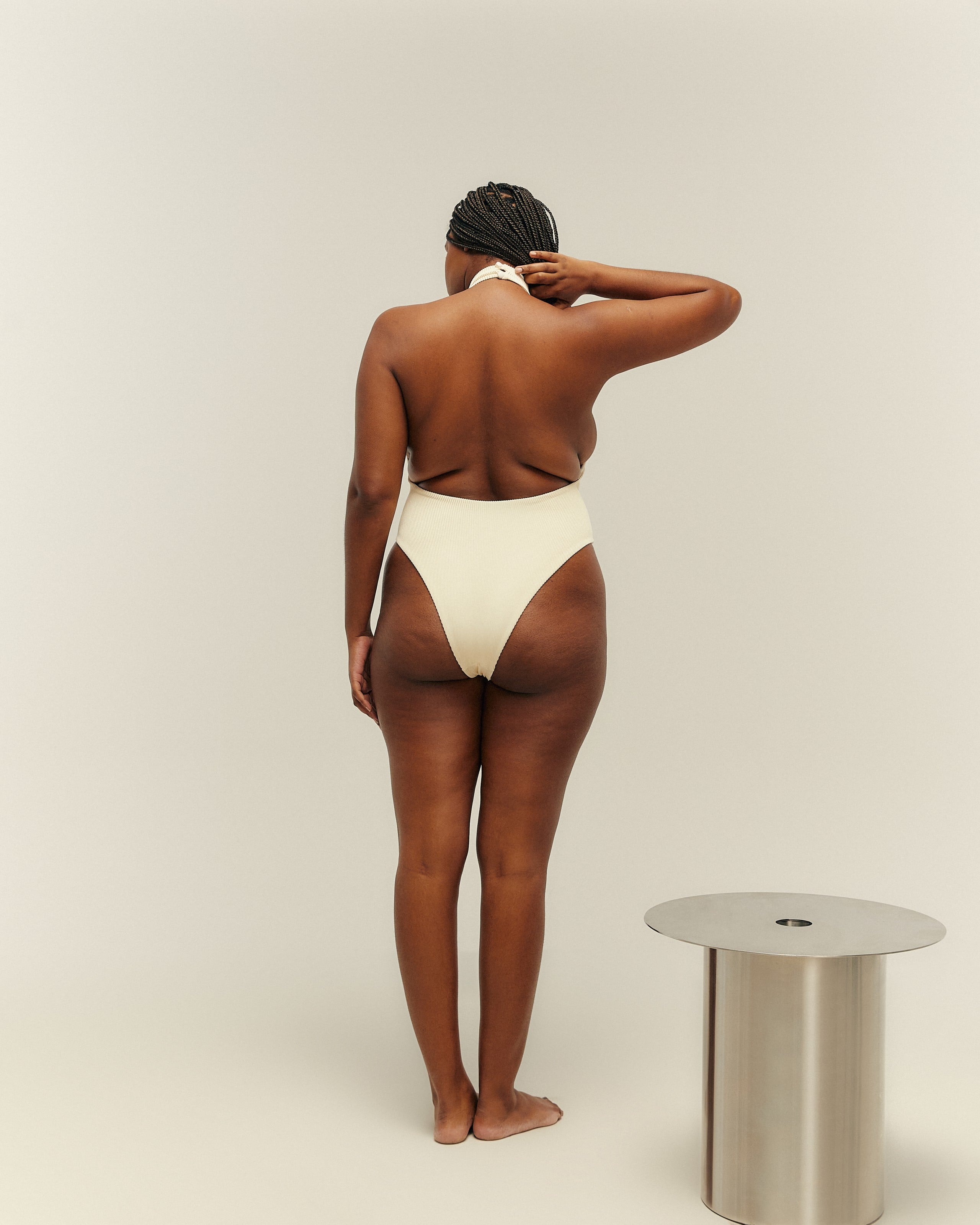 Maiô Suzana Nervura Argila Branca