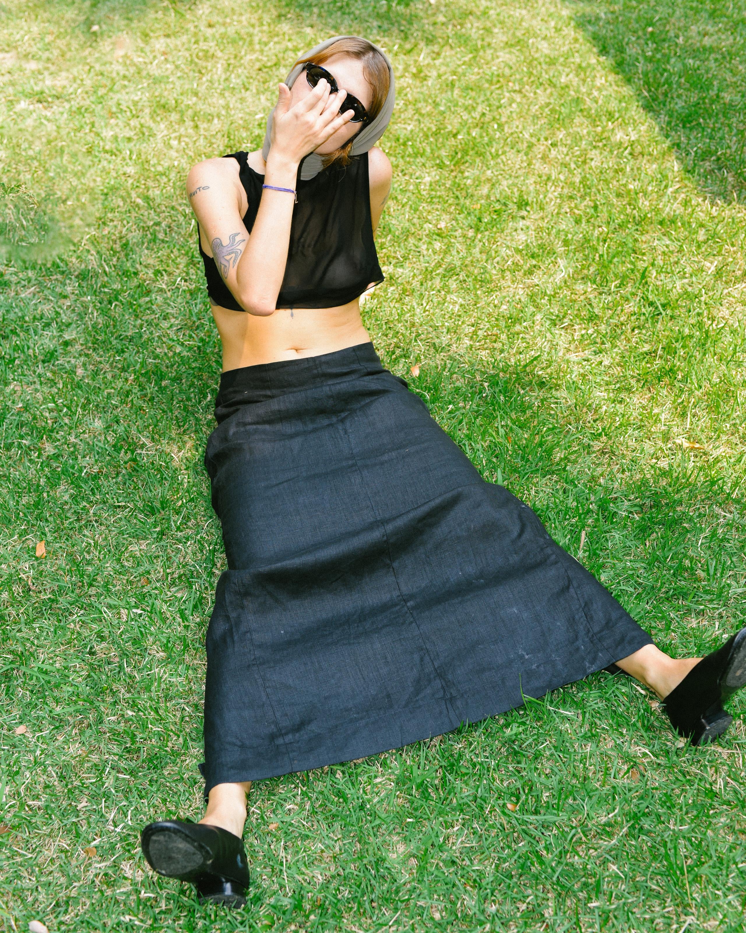 Saia Longa Fenda Preto