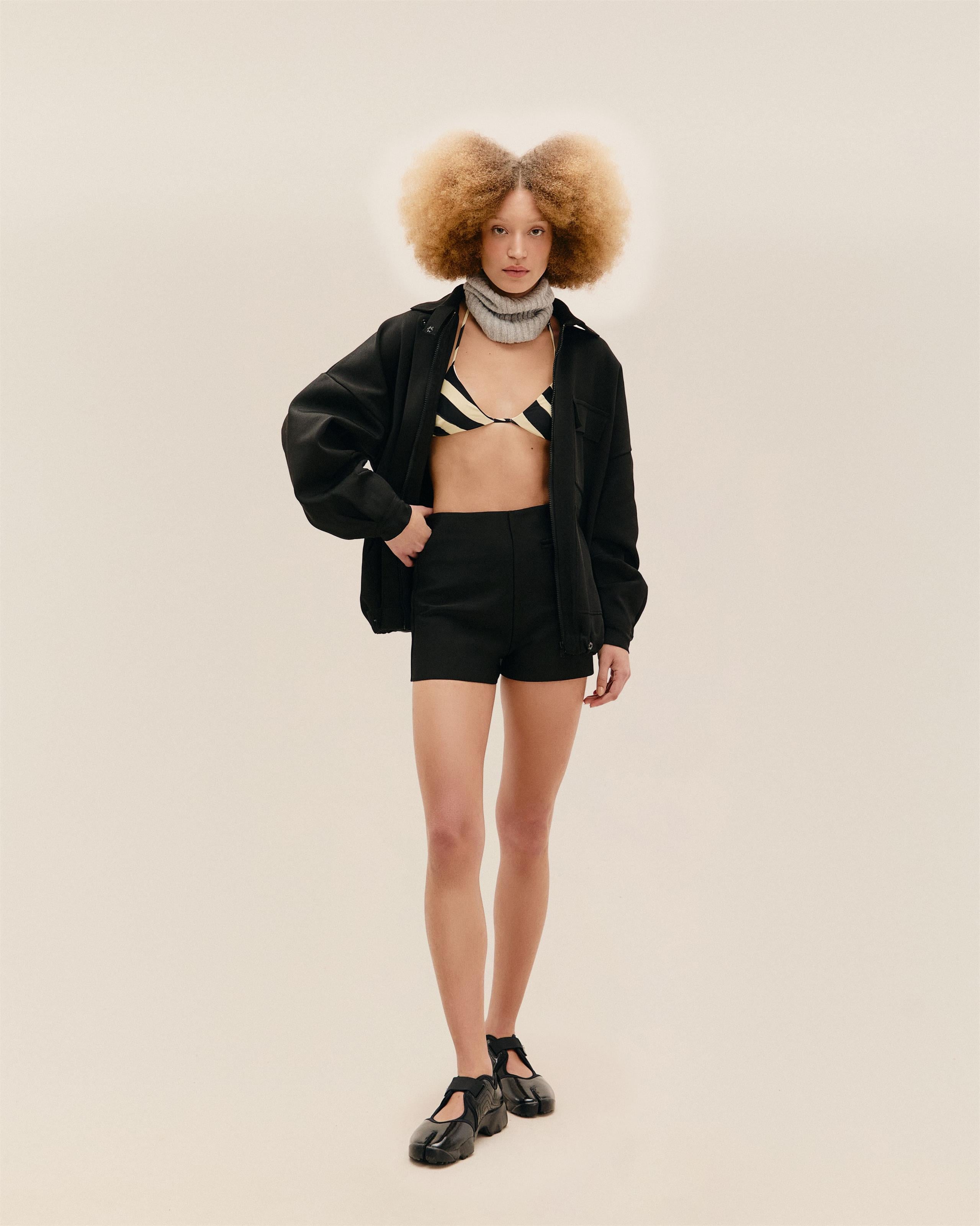 Short Coucou Tricot Preto