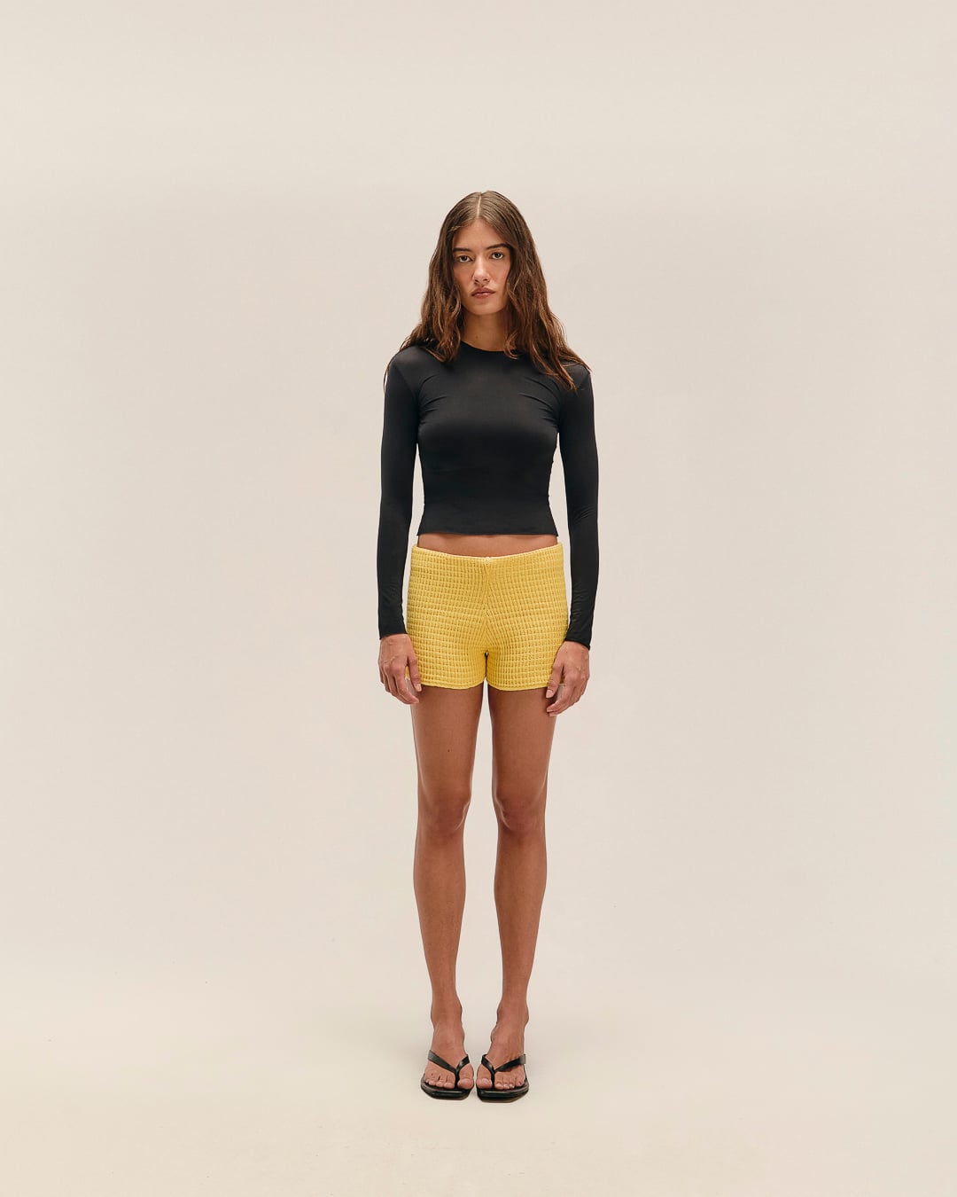 Short Lou Tricot Amarelo Feixe