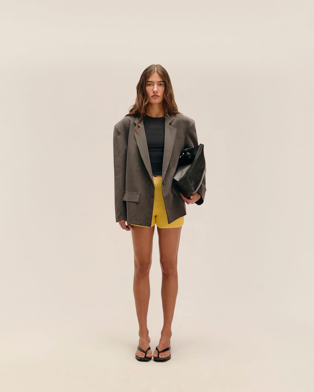Short Lou Tricot Amarelo Feixe