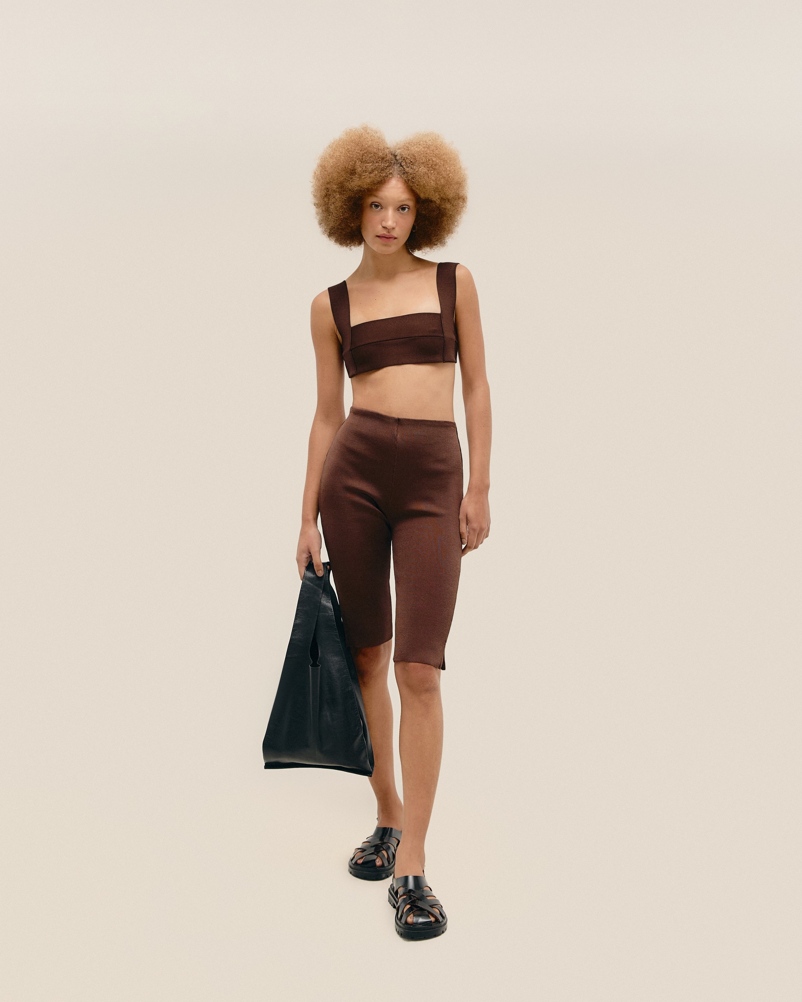 Top Alça Larga Tricot Marrom Brauna