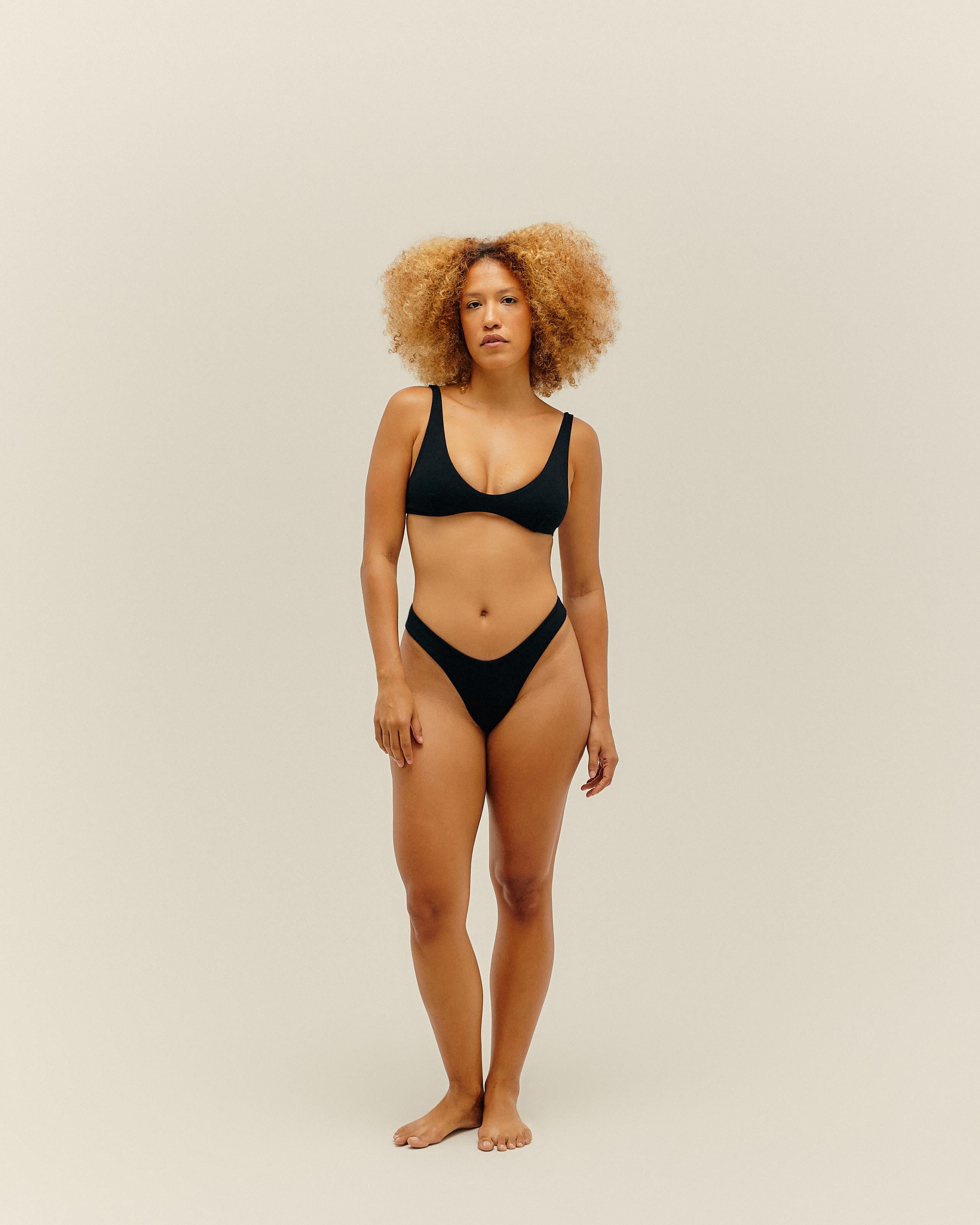 Top Julia Crepe Preto