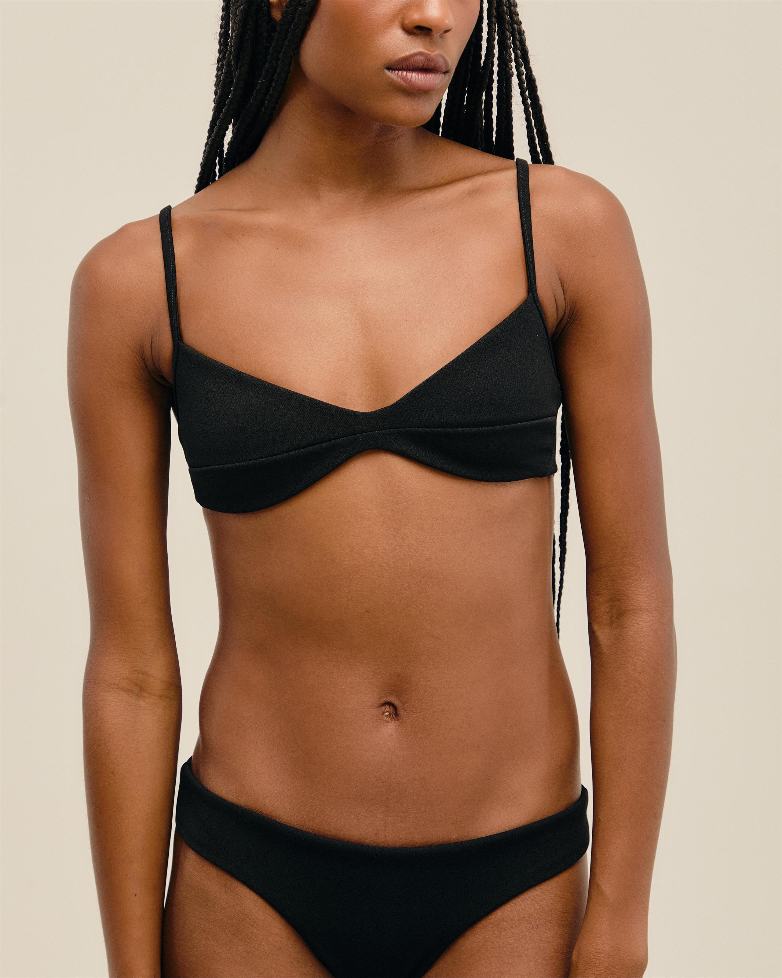 Top Mônica Crepe Preto