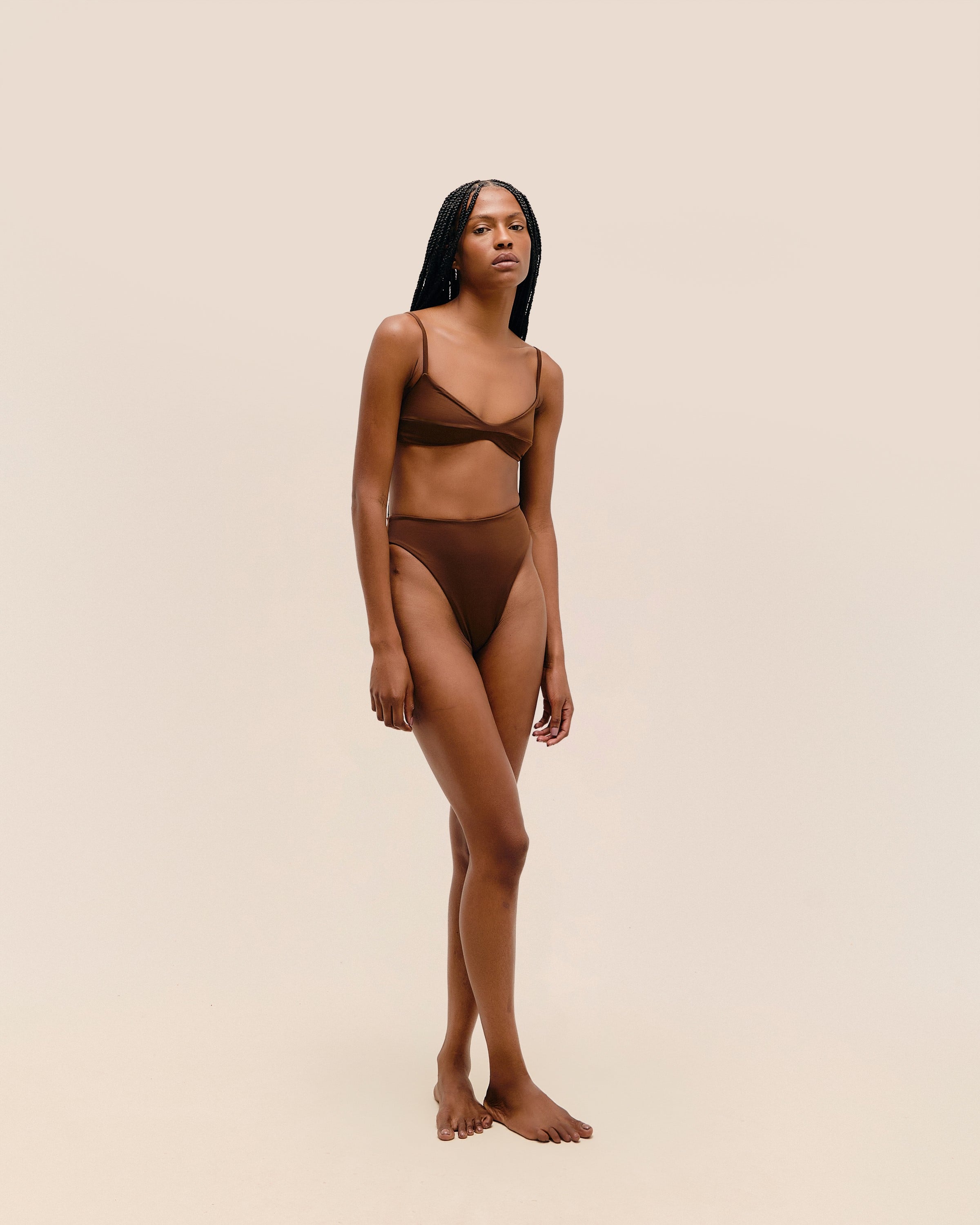 Top Mônica Regulável Marrom Brauna