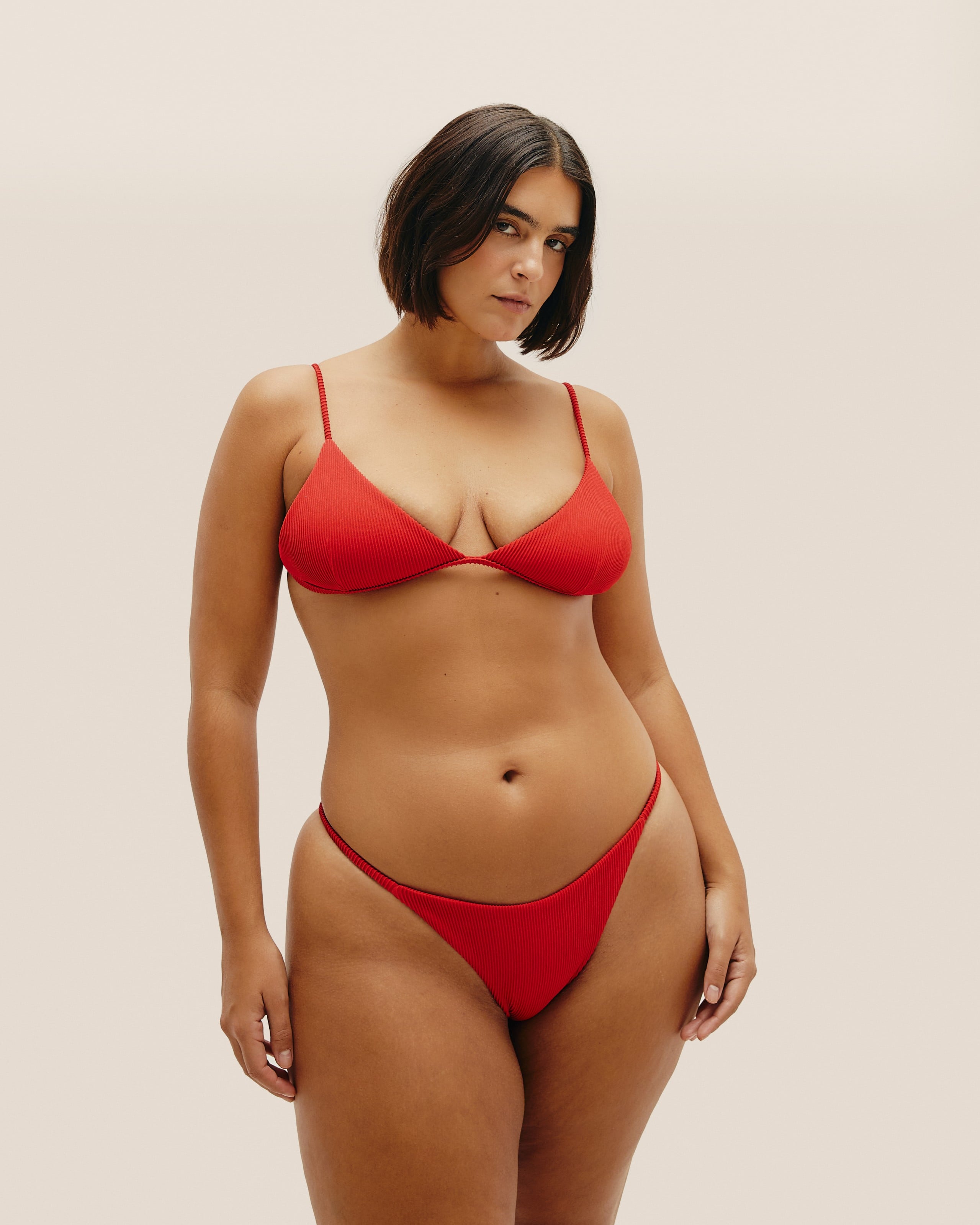 Top Olivia Regulável Nervura Vermelho Desvio