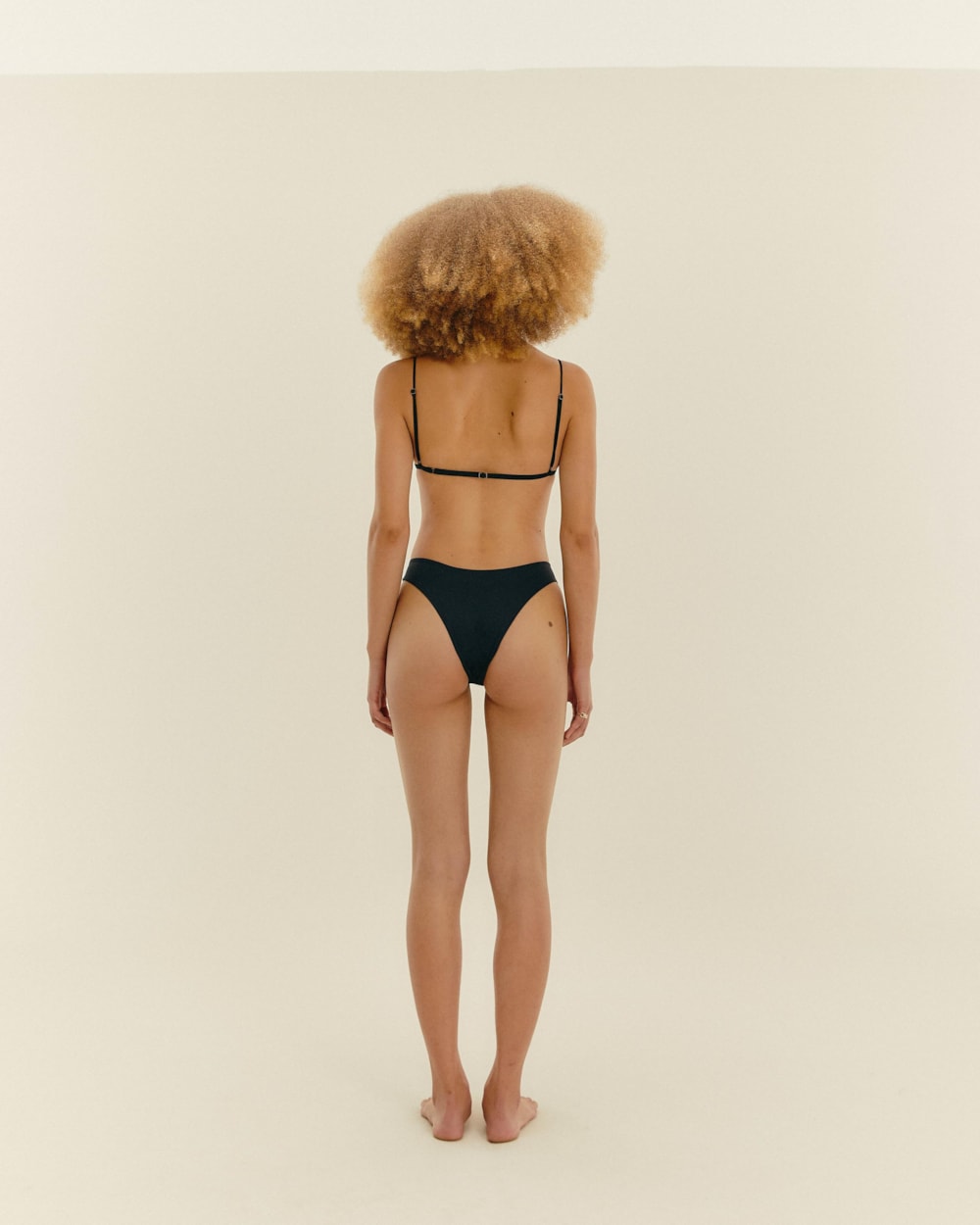 image_ce7bd715-c0e6-40b6-9a61-b35c5ce72d00