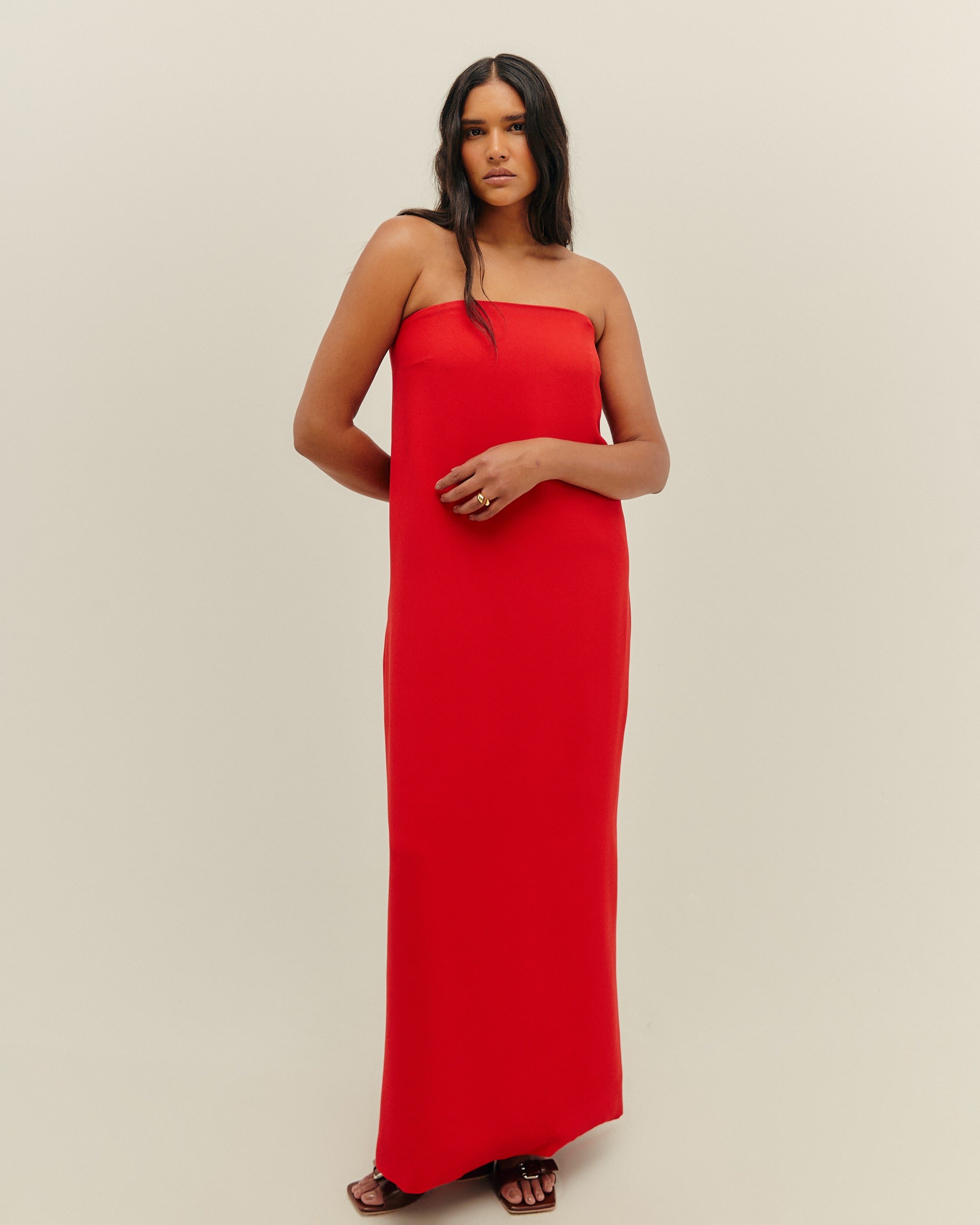 Vestido Alice Longo Vermelho Desvio