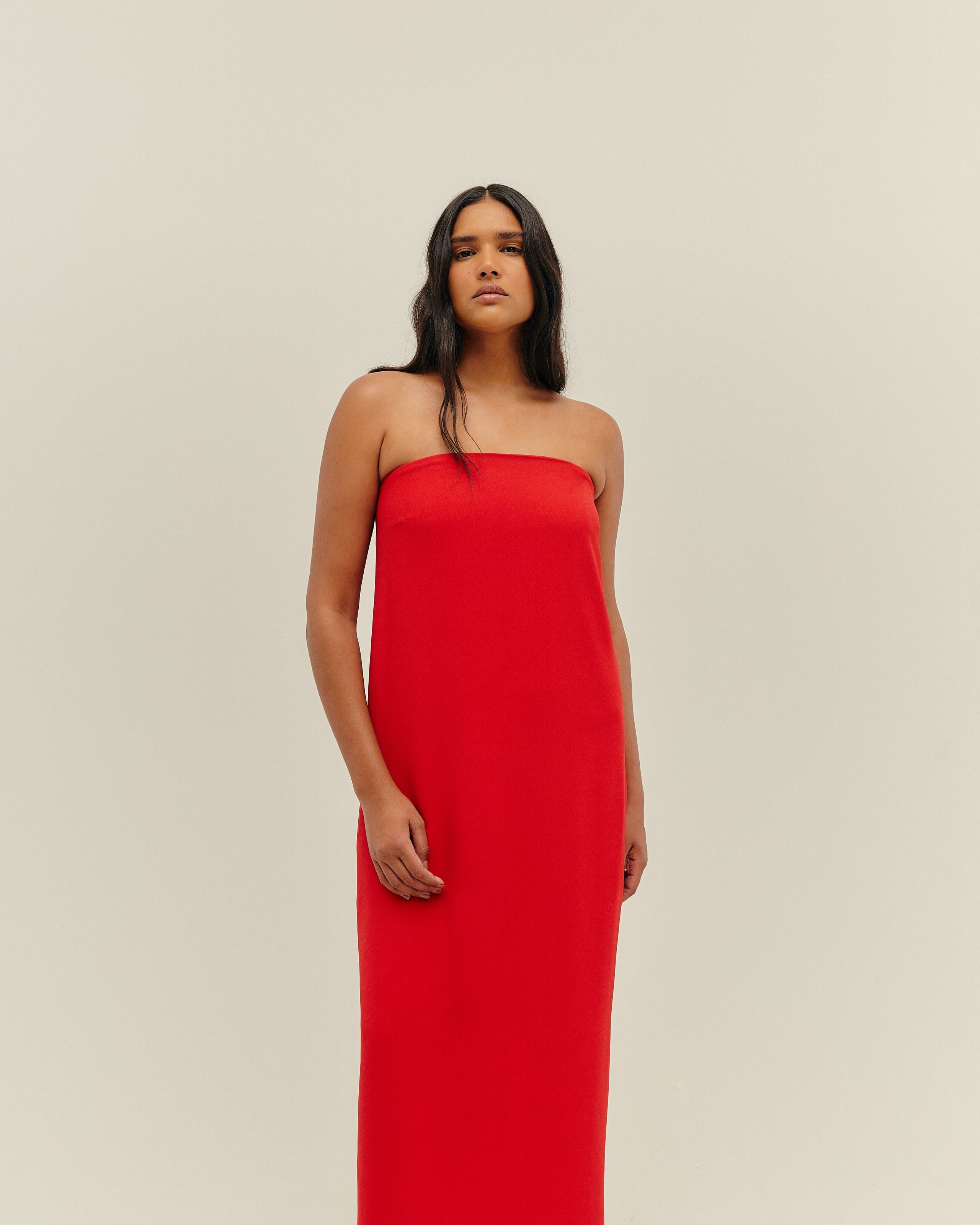 Vestido Alice Longo Vermelho Desvio