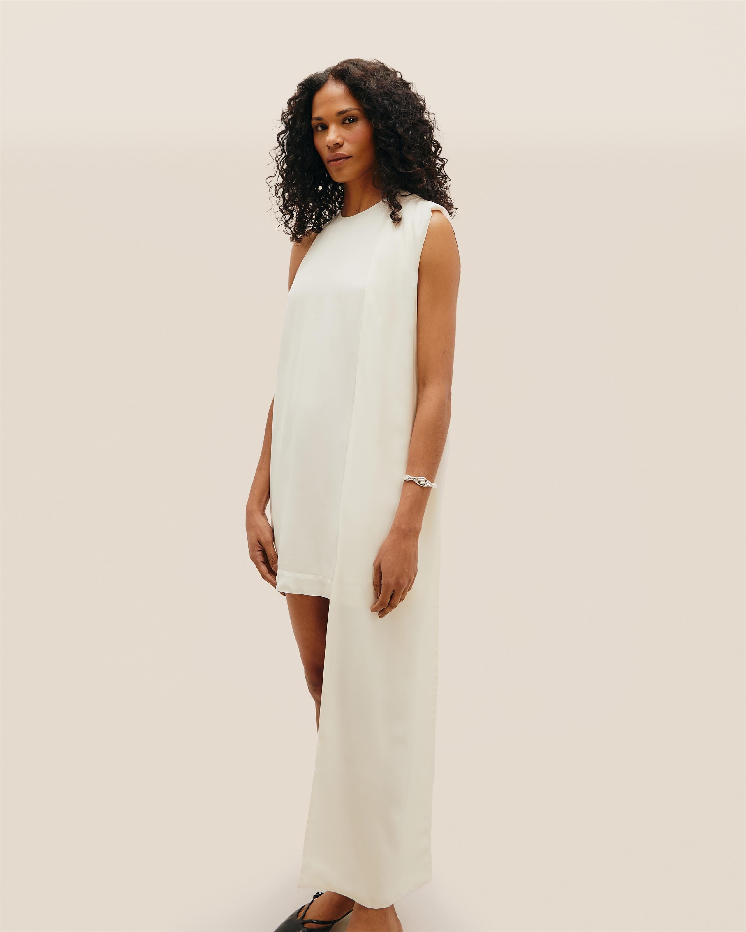 Vestido Assimetrico Curto Off-White
