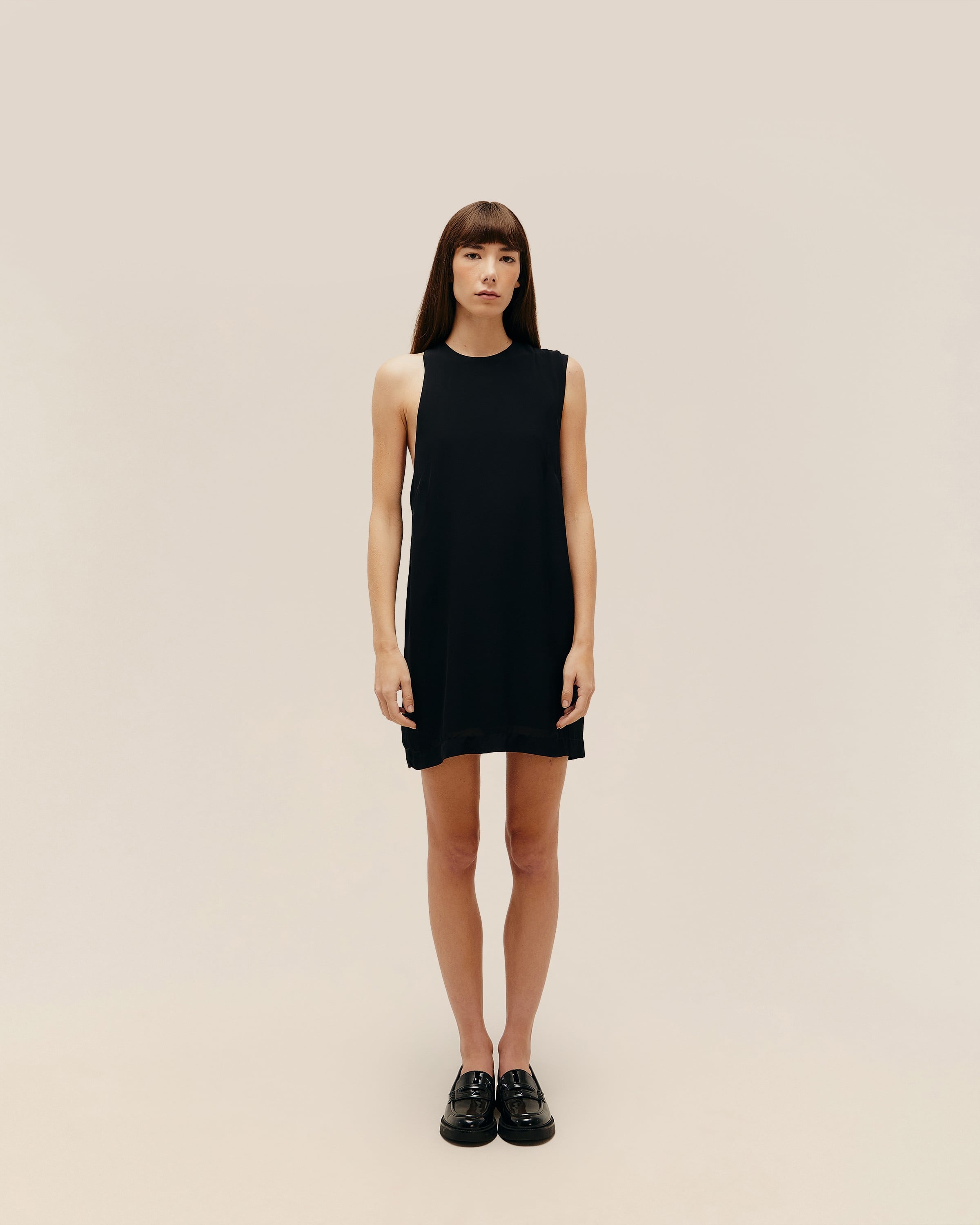 Vestido Assimetrico Preto