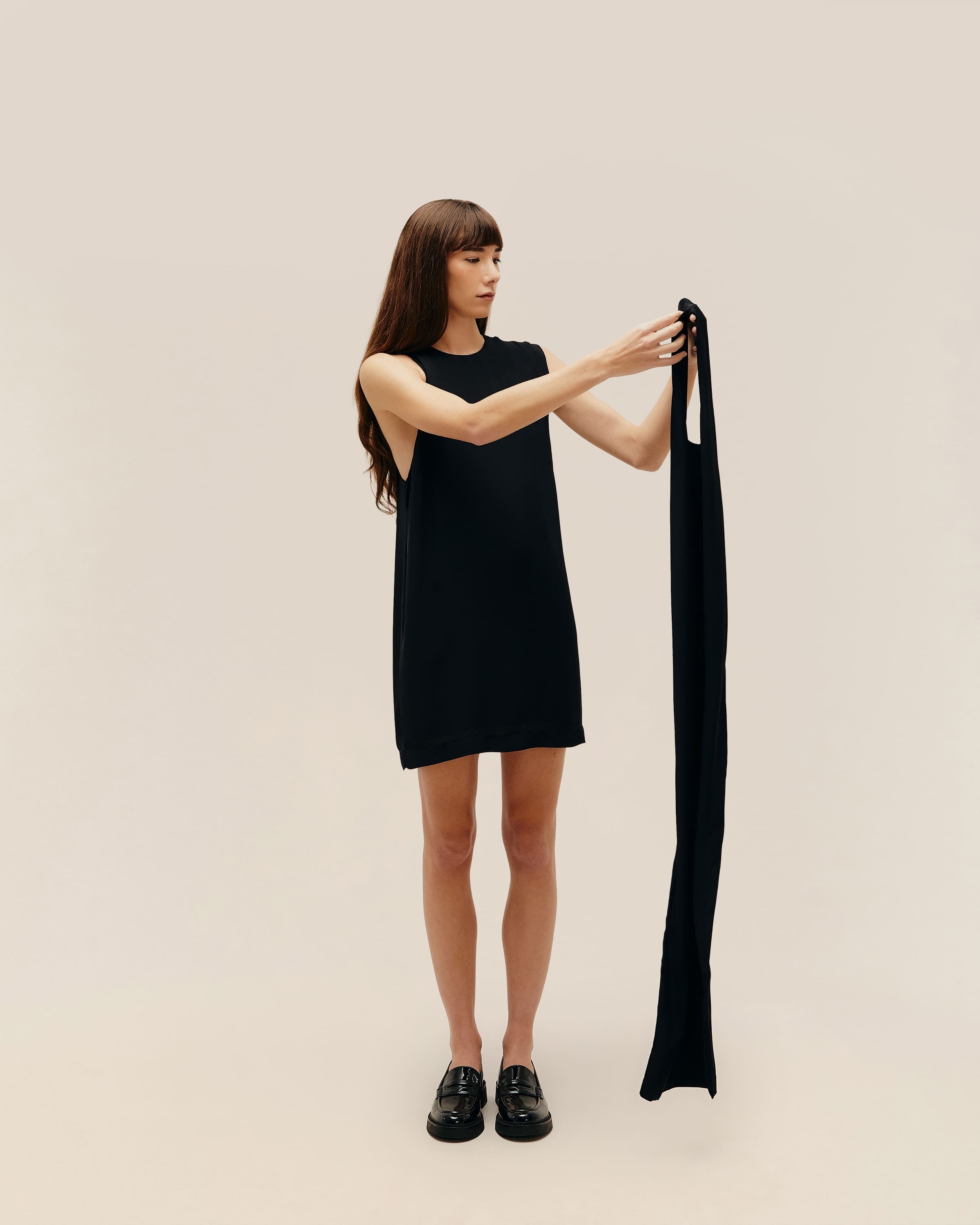 Vestido Assimetrico Preto