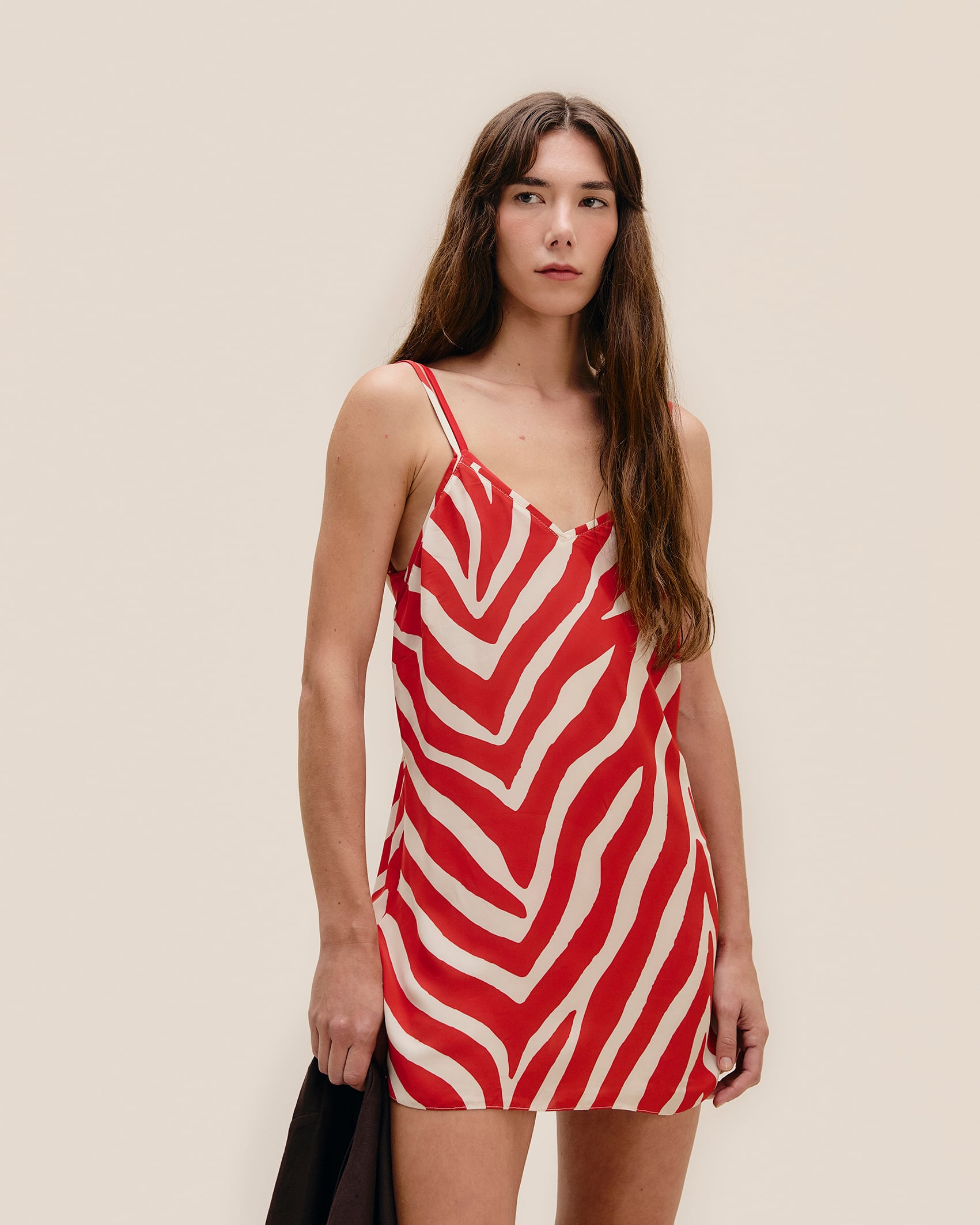 Vestido Camisola Mini Estampado Zebra Diagonal Vermelha