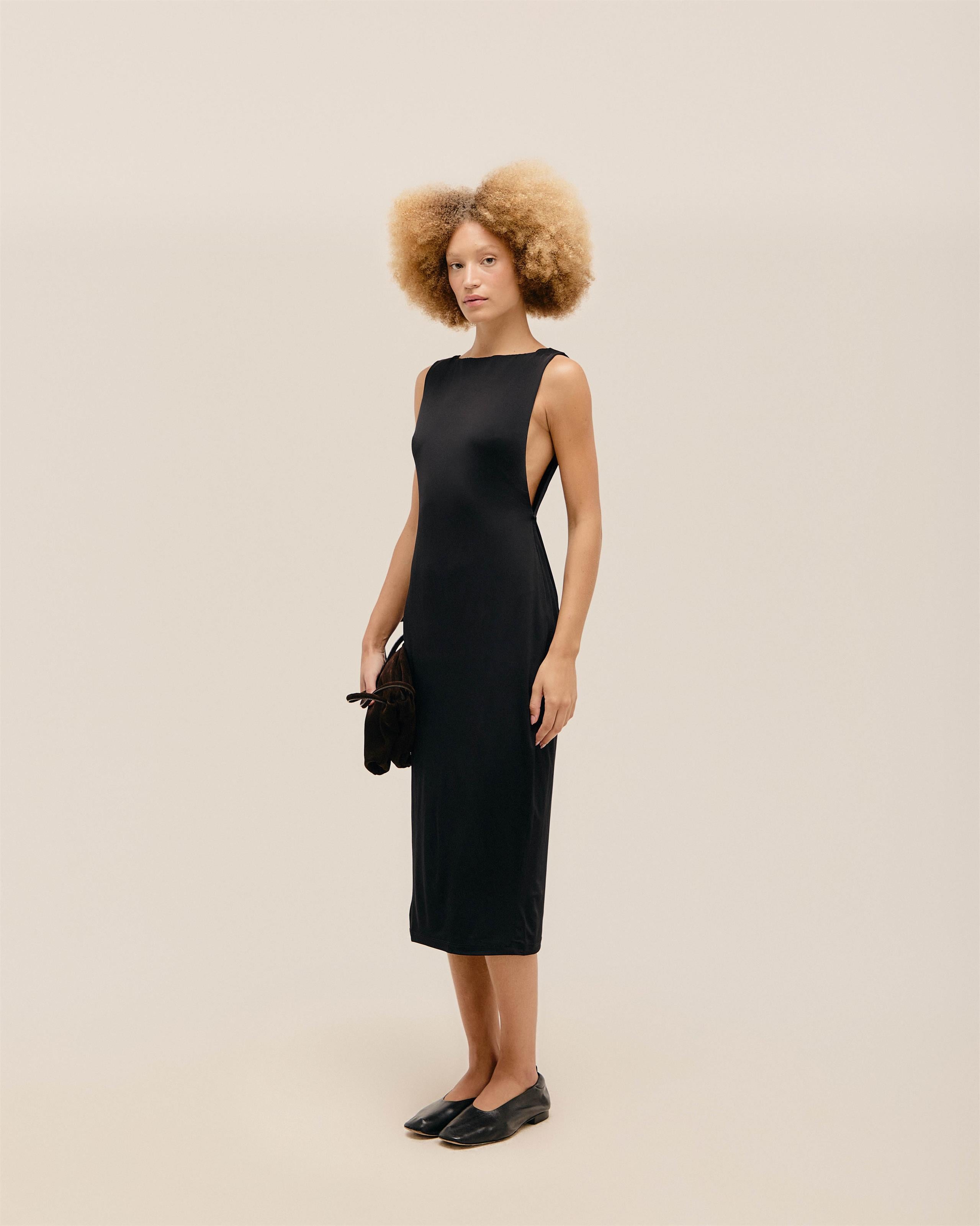 Vestido Cava Preto