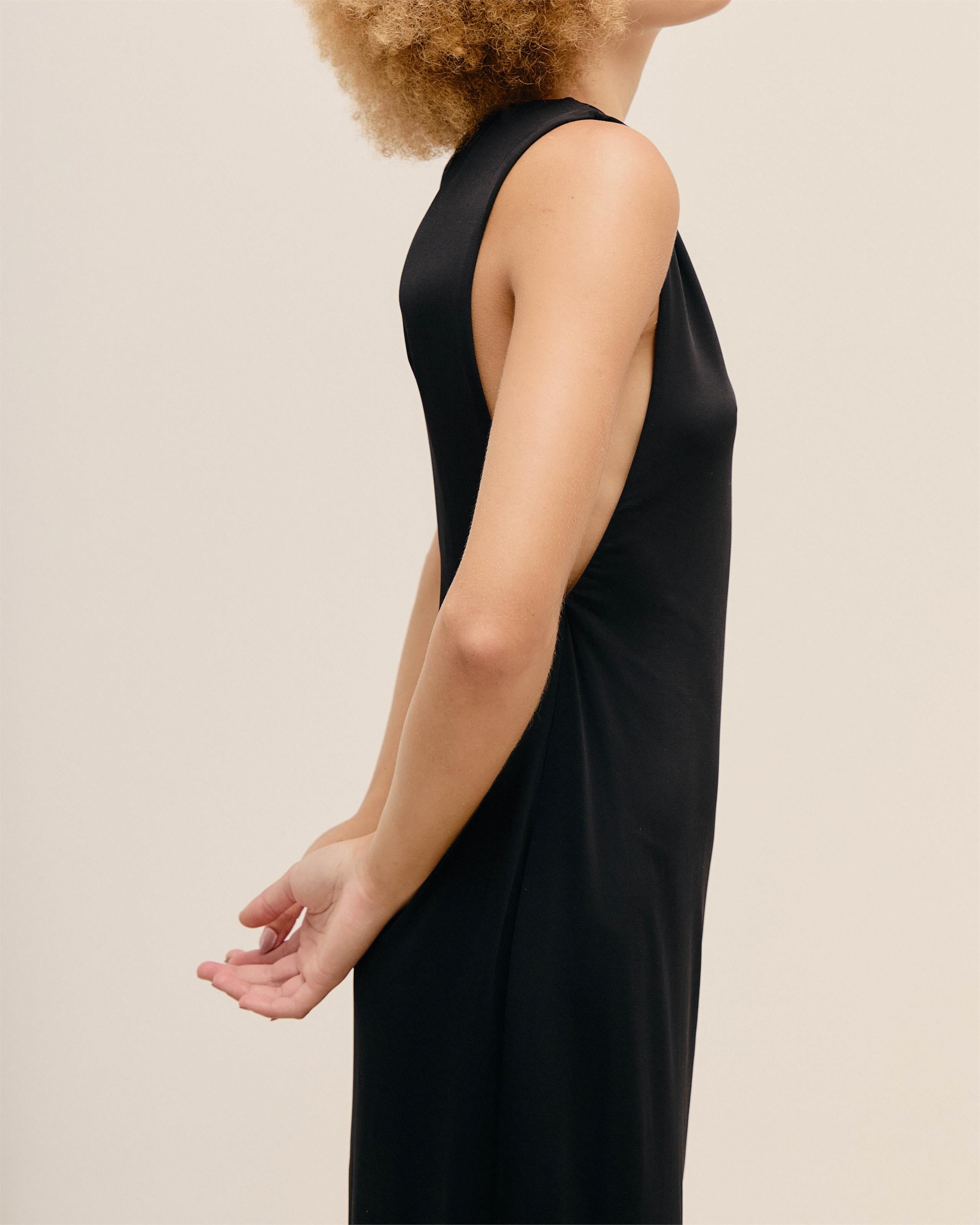 Vestido Cava Preto
