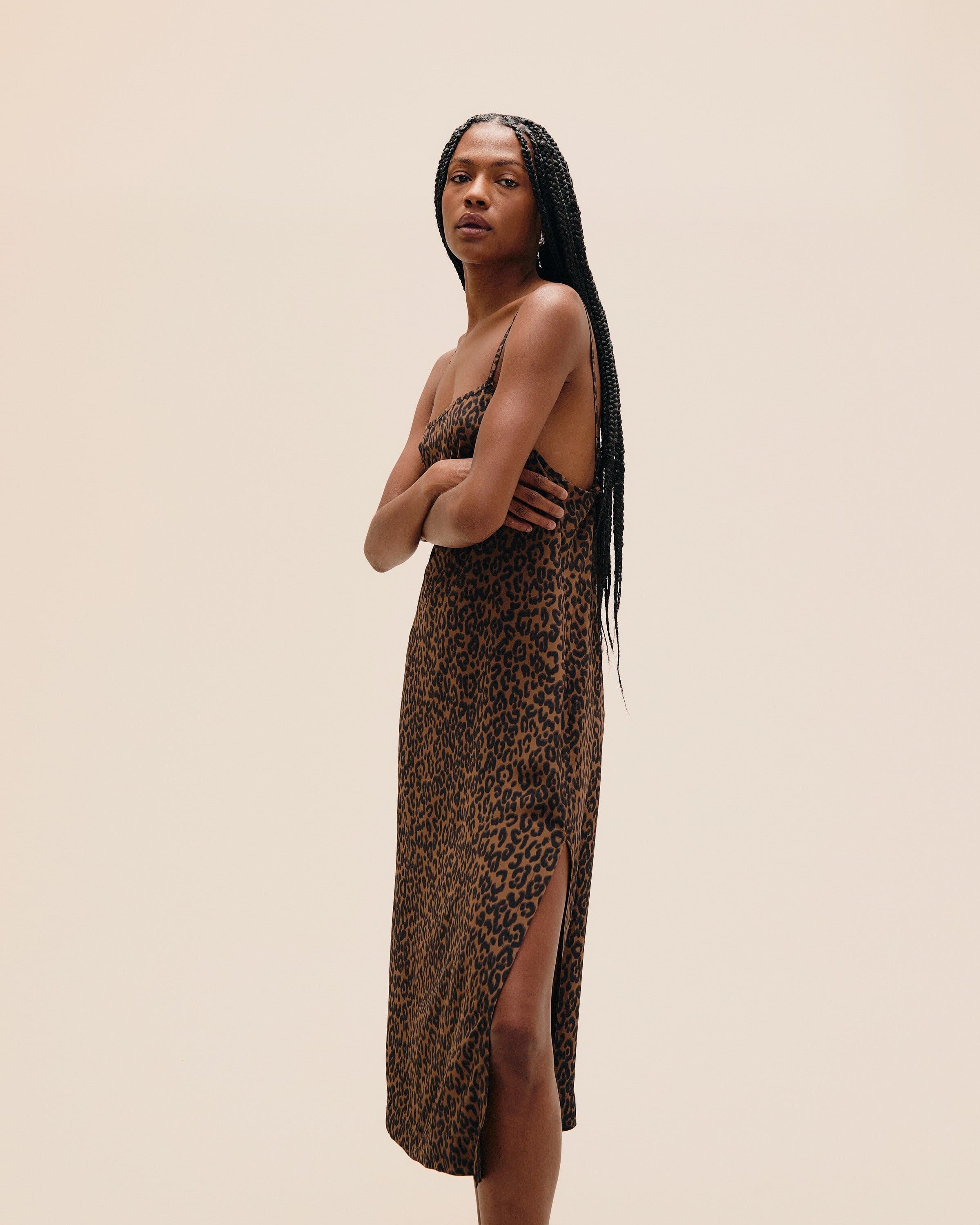 Vestido Clara Estampado Onça Noir