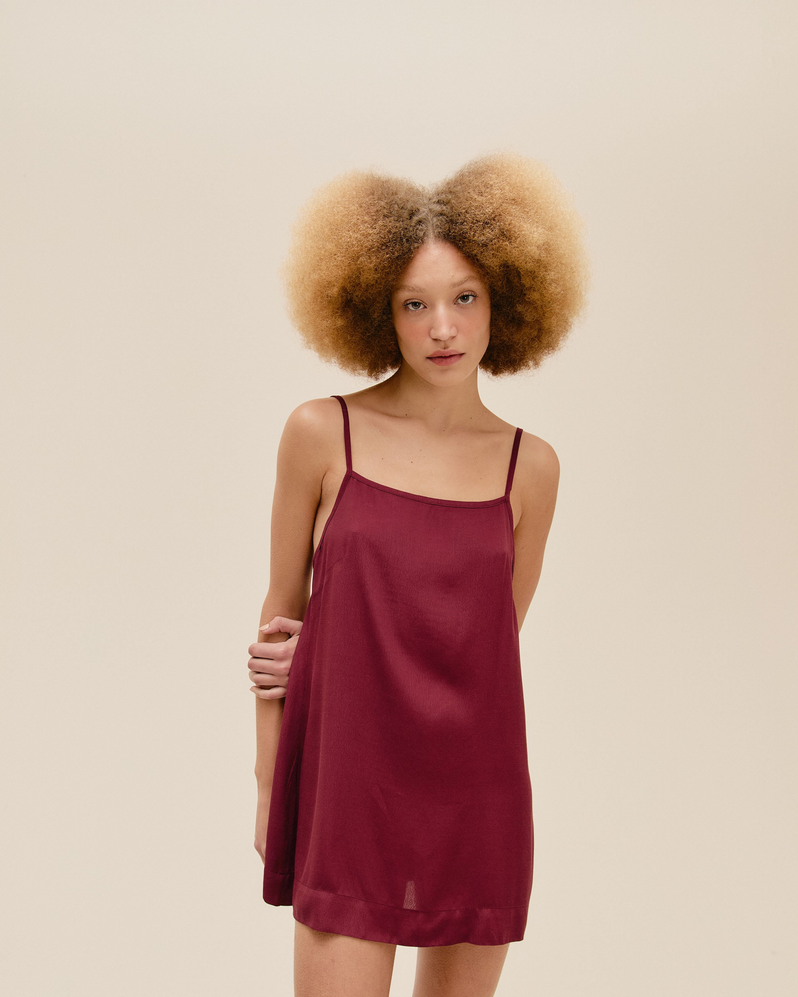 Vestido Clara Mini Vinho Marsala
