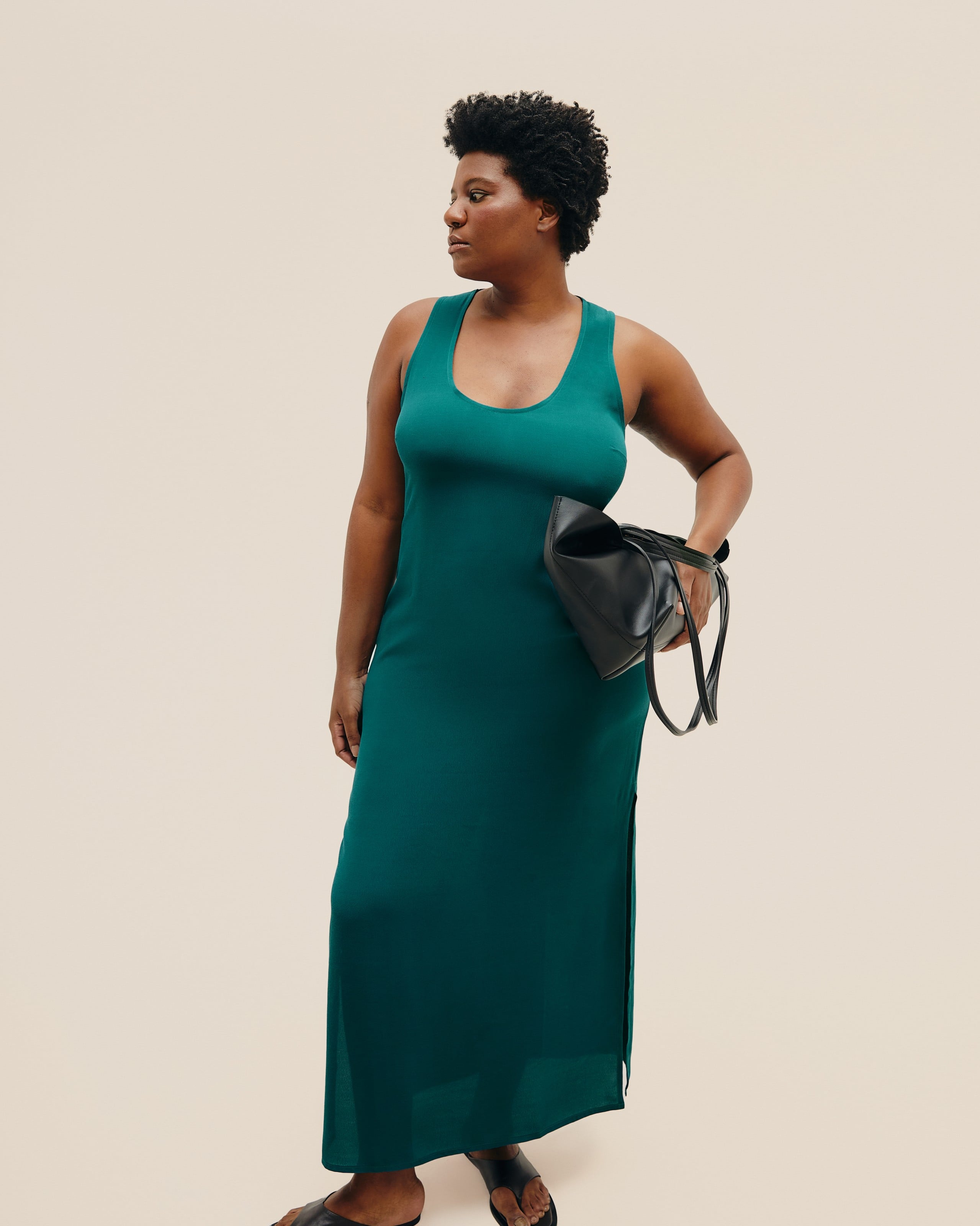 Vestido Decote u Longo Azul Profundo