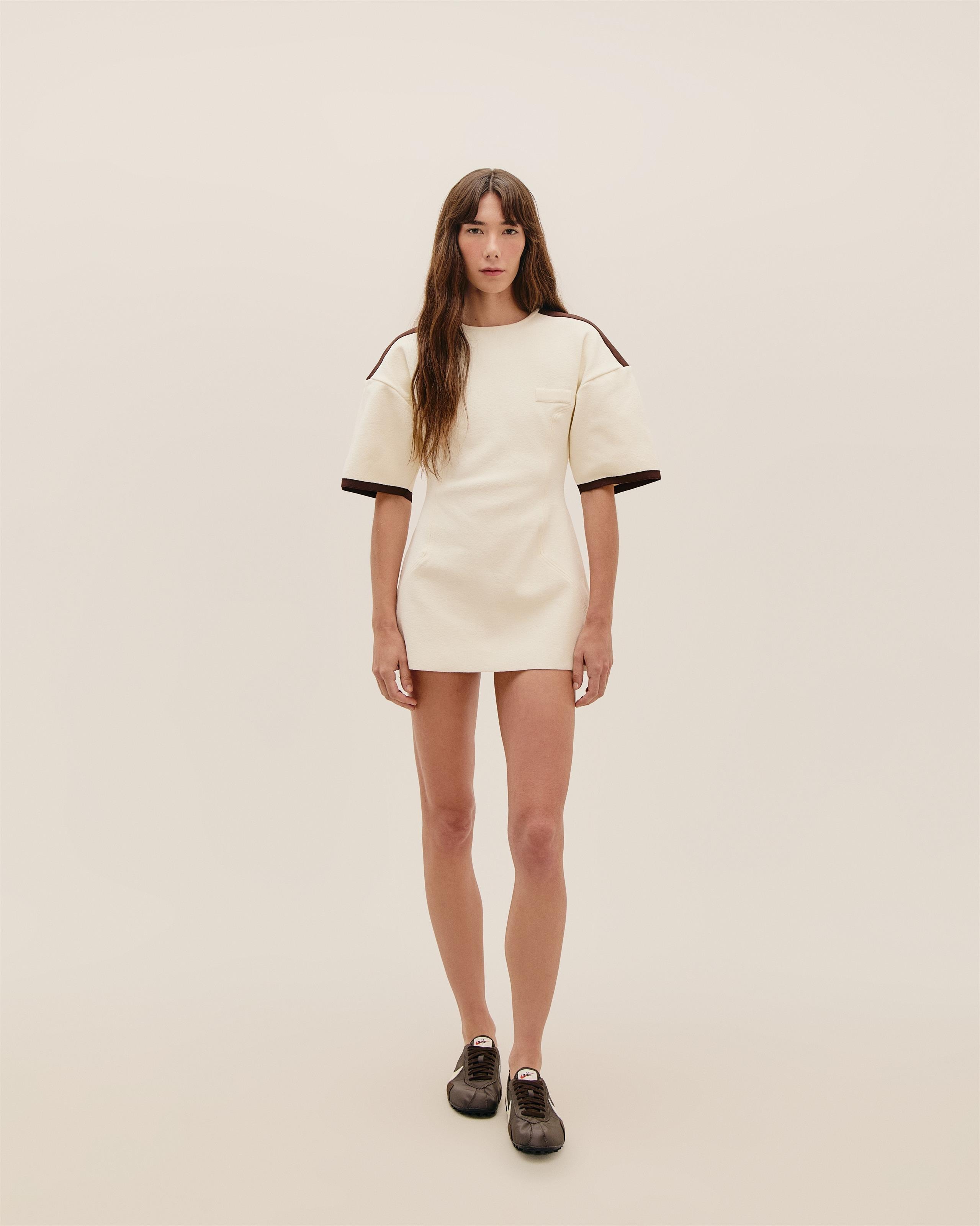 OFF-WHITE