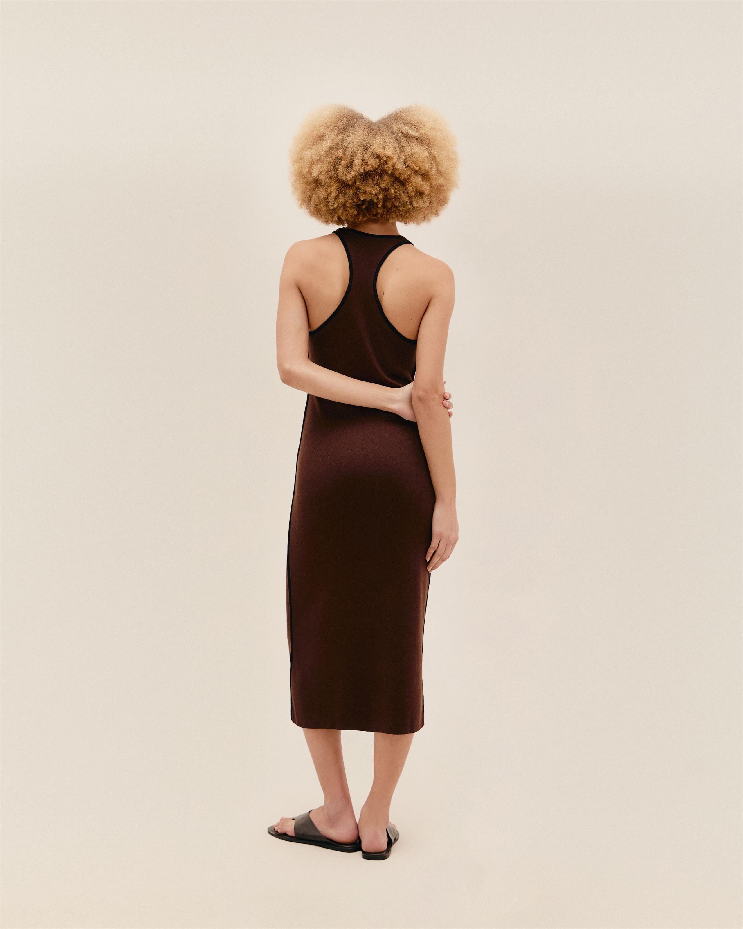 Vestido Gio Tricot Marrom Brauna
