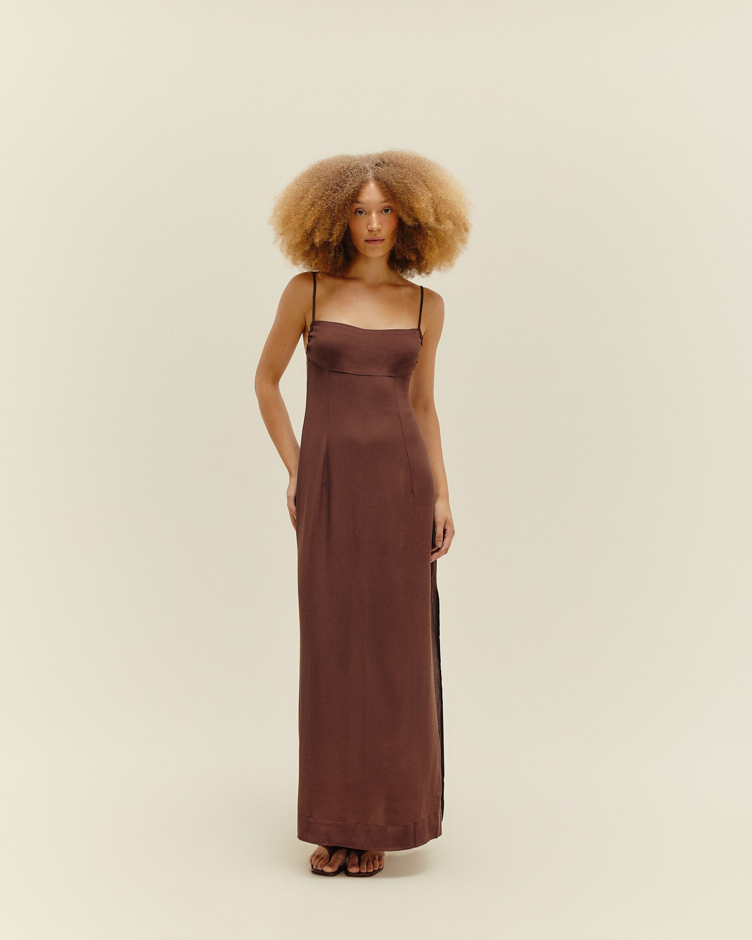 Vestido Livia Marrom Brauna