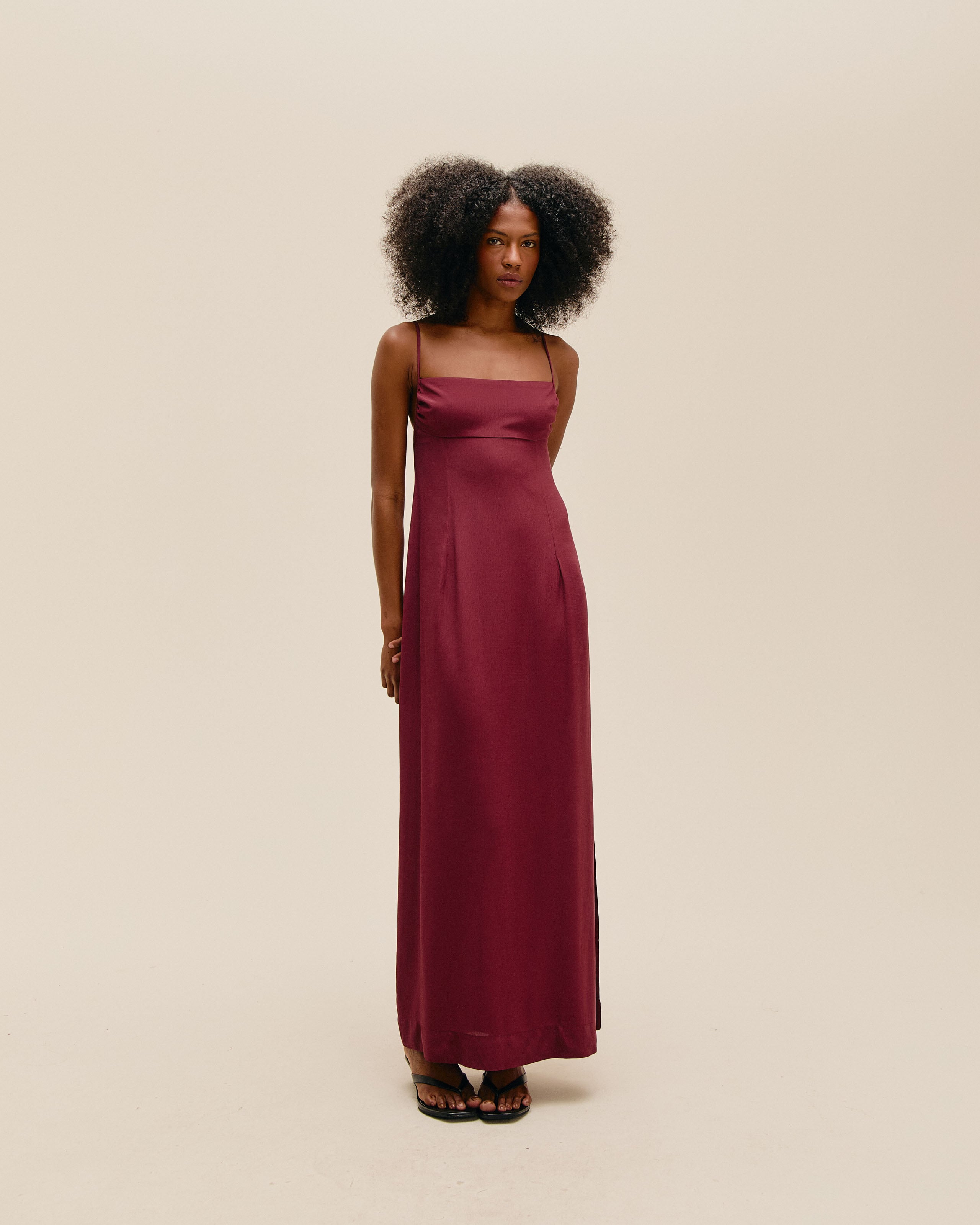 Vestido Livia Vinho Marsala