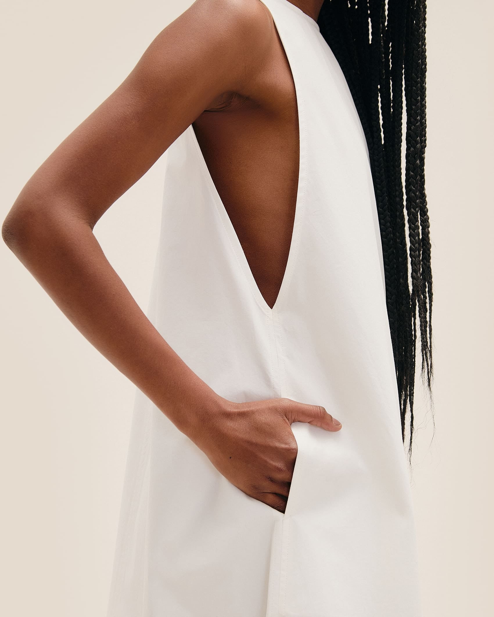 Vestido Recortes Off-White
