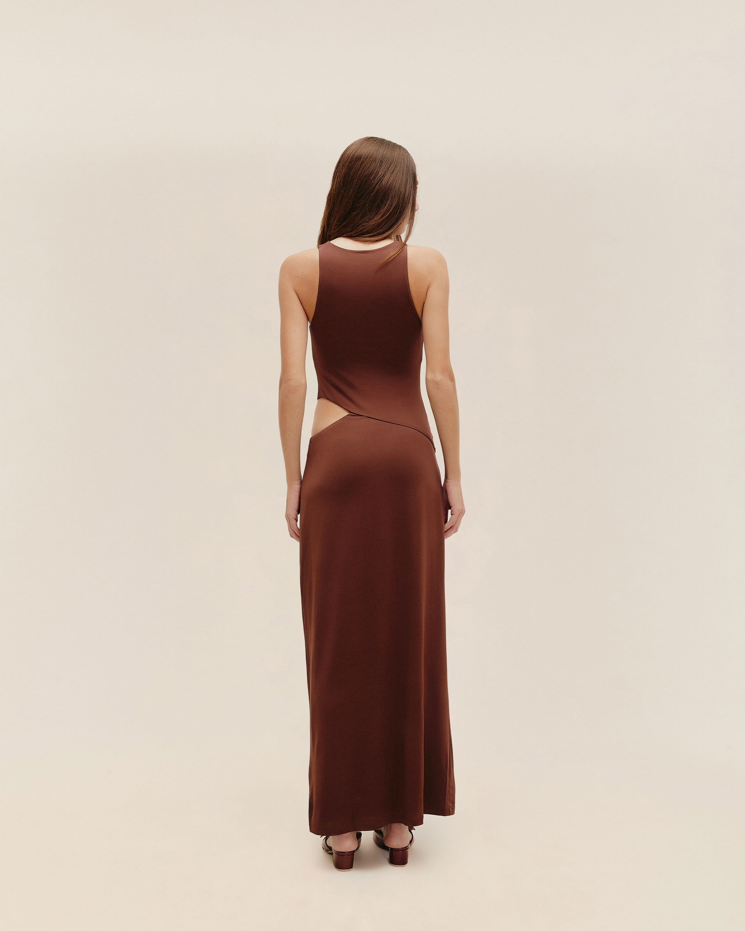 Vestido Vazado Marrom Brauna